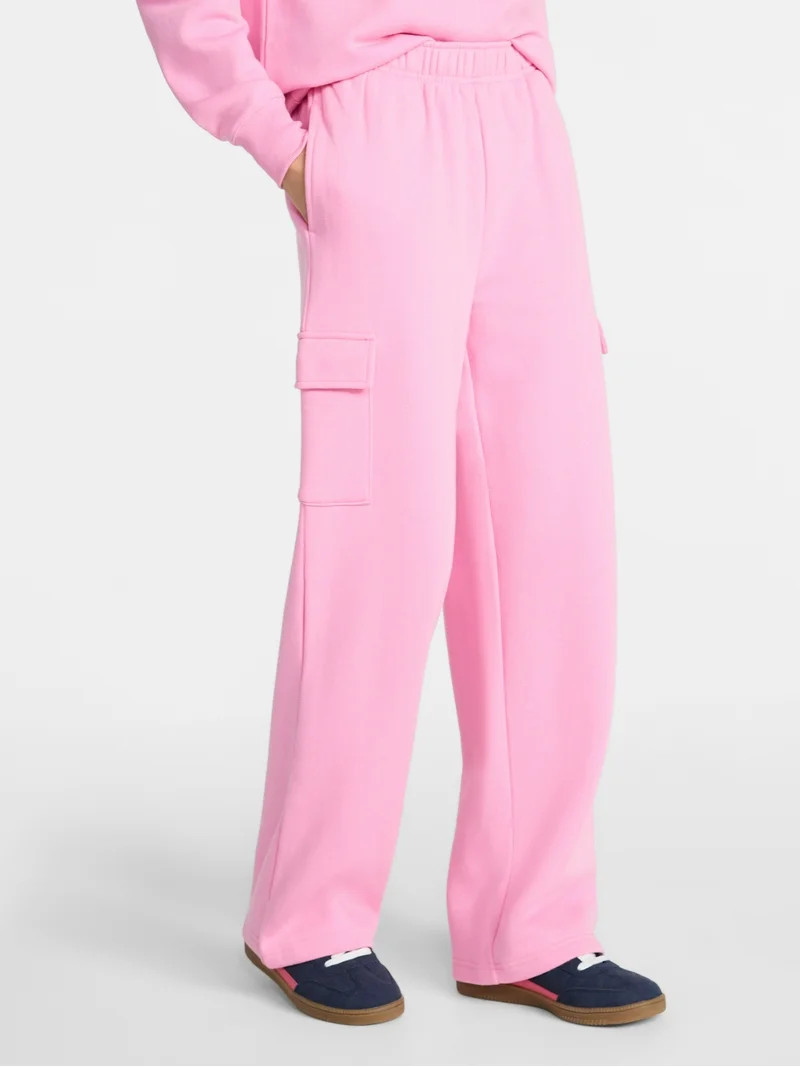 No Boundaries Fleece Cargo Wide-Leg Pants, 30'' Inseam, Women's XXS-XXL | Walmart (US)