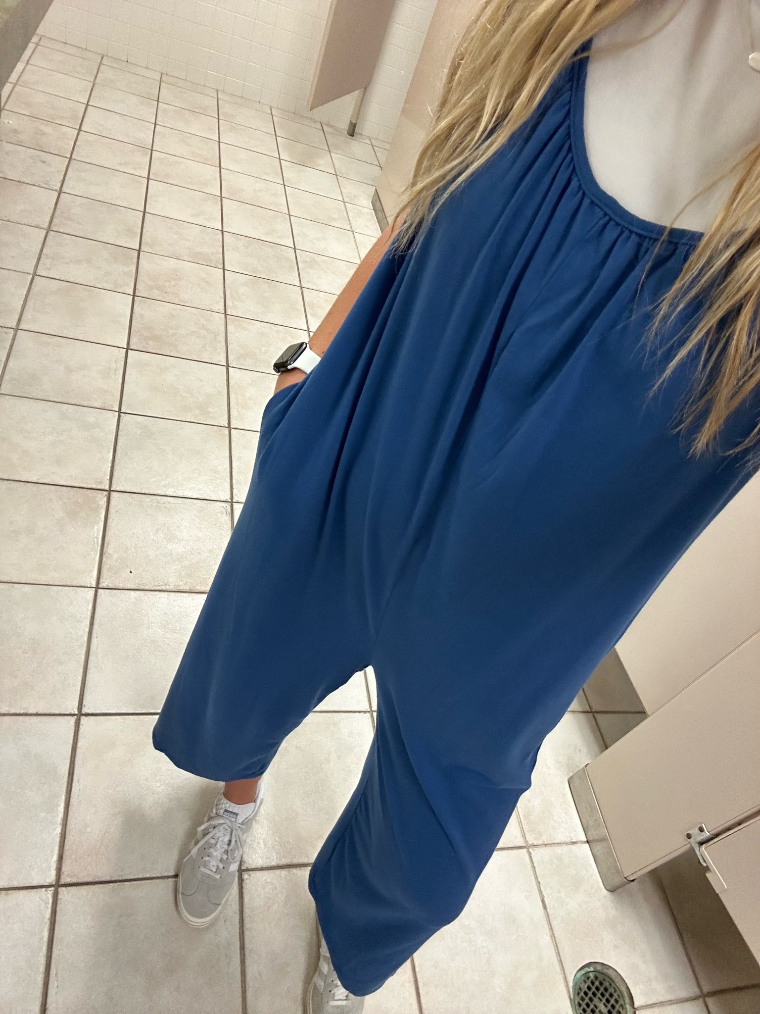 Airport fit ✈️

#LTKActive #LTKTravel #LTKShoeCrush