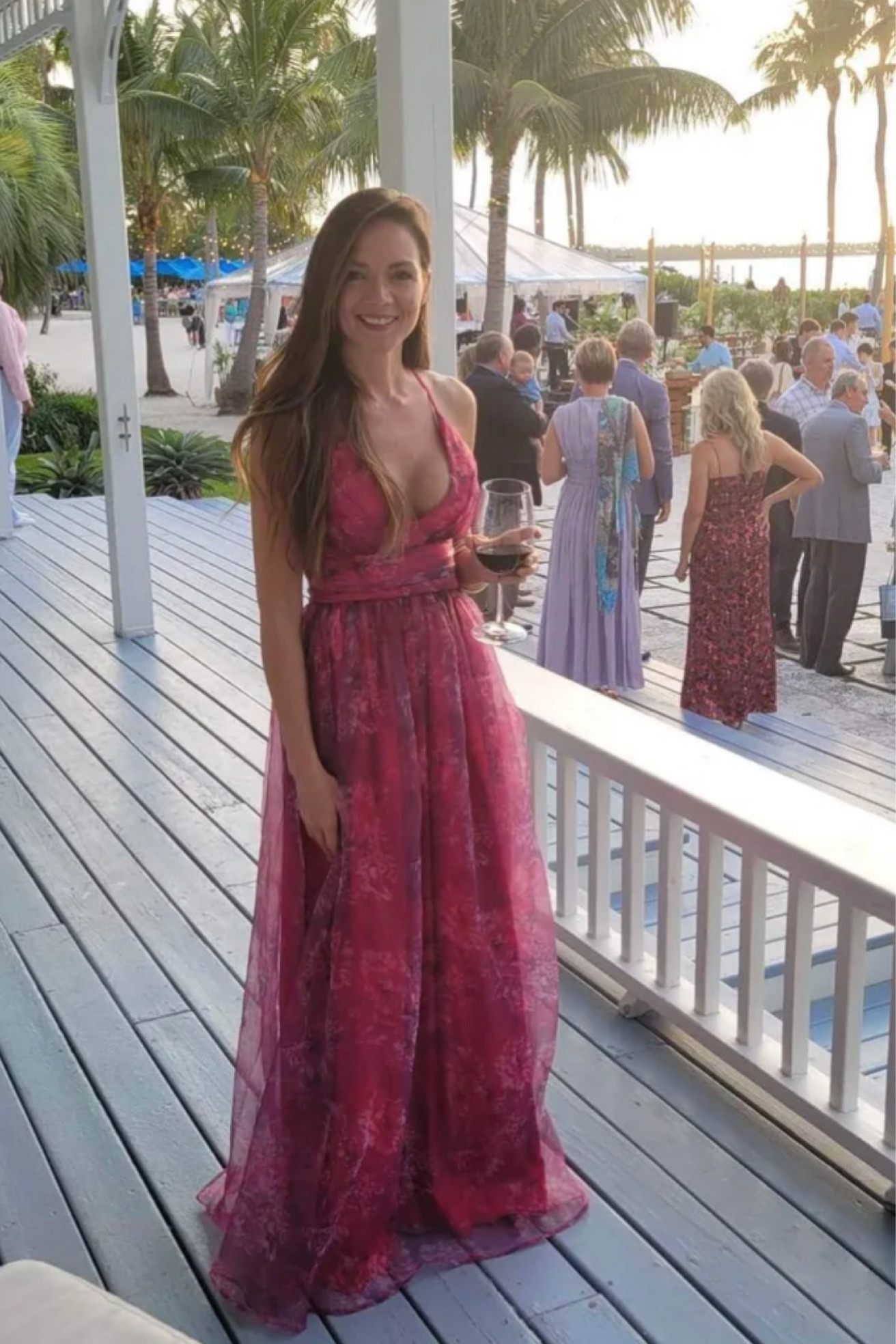 This beach wedding guest dress is so so flattering!

#LTKU #LTKunder100 #LTKwedding