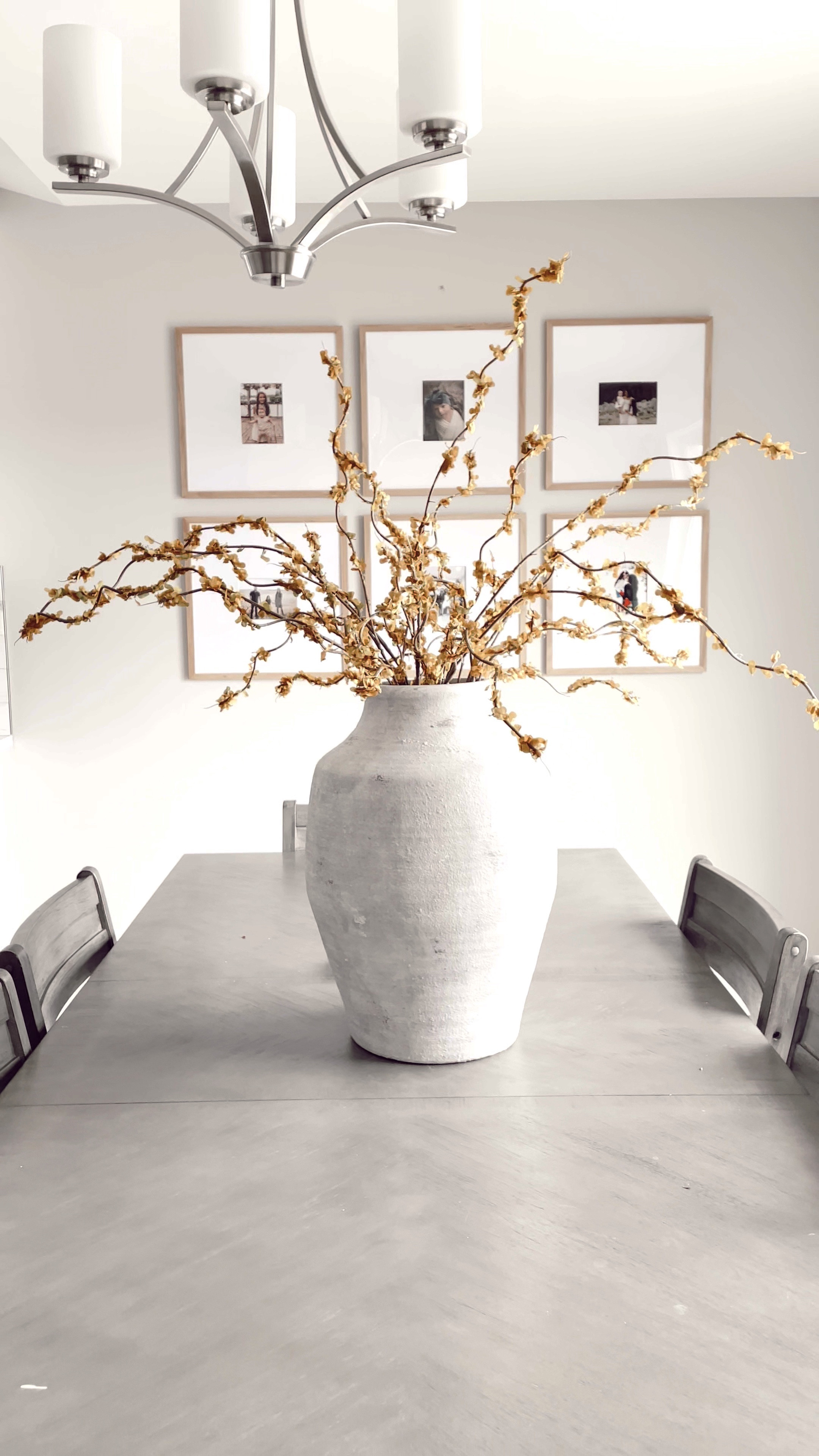 SPRING 🌼 FLOWERS ARE IN 😍 

VASE &FLOWERS FROM HOBBY LOBBY 

#LTKstyletip #LTKfamily #LTKhome