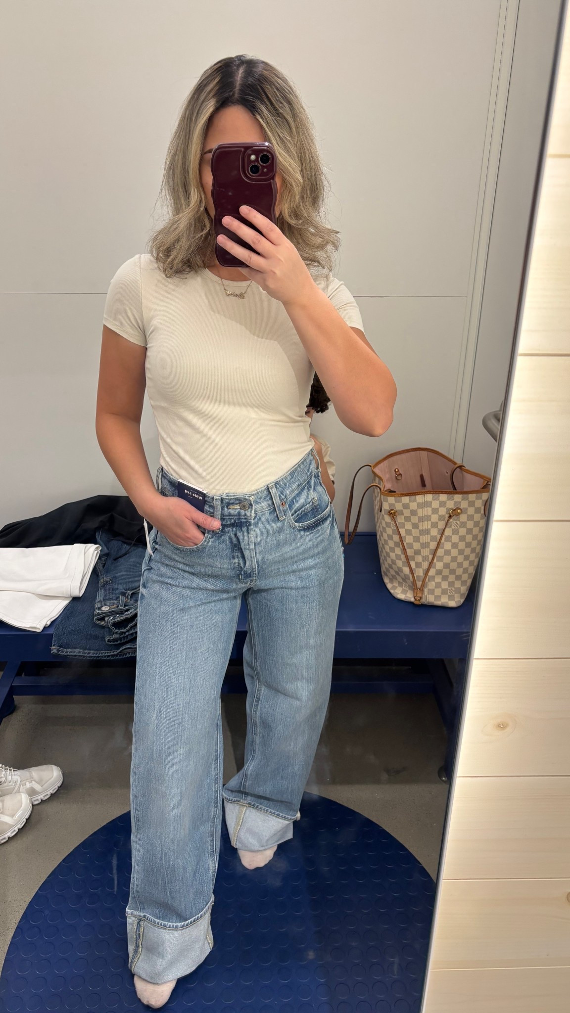 Old navy try on — jeans 0 (regular) ordered 0 (petite) I’m 5’2 for reference and these were a little too long for me. 

#oldnavyjeans #oldnavytryon #oldnavy #tryonhaul #tryon #momstyle #momjeans #oldnavyfinds #trendyjeans #affordablestyle 

#LTKFindsUnder50 #LTKSaleAlert #LTKU