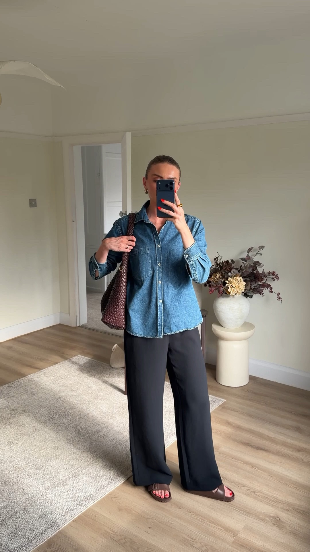 Today’s outfit 
Size 12 in the WNU denim shirt, runs small
Similar  linked
Small reg in the Aritzia the lodge pants
Similar linked
I’m 5ft 6 
Dune bag
Birkenstock sandals