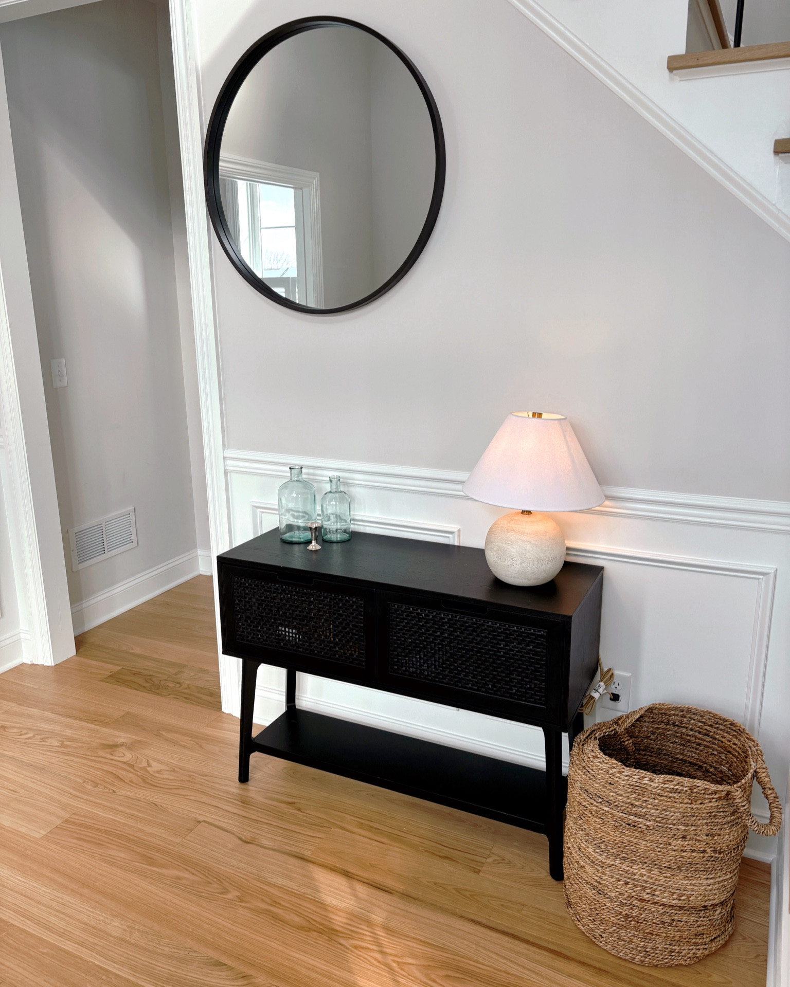 Foyer Mirror 🪞 

#LTKstyletip #LTKfamily #LTKhome