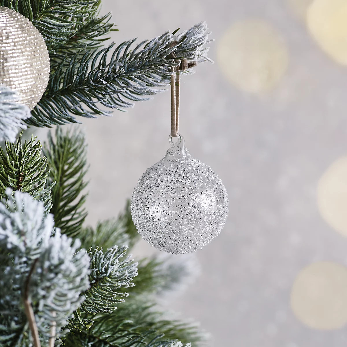 Glistening Glass Bauble – 6cm | The White Company UK & ROW
