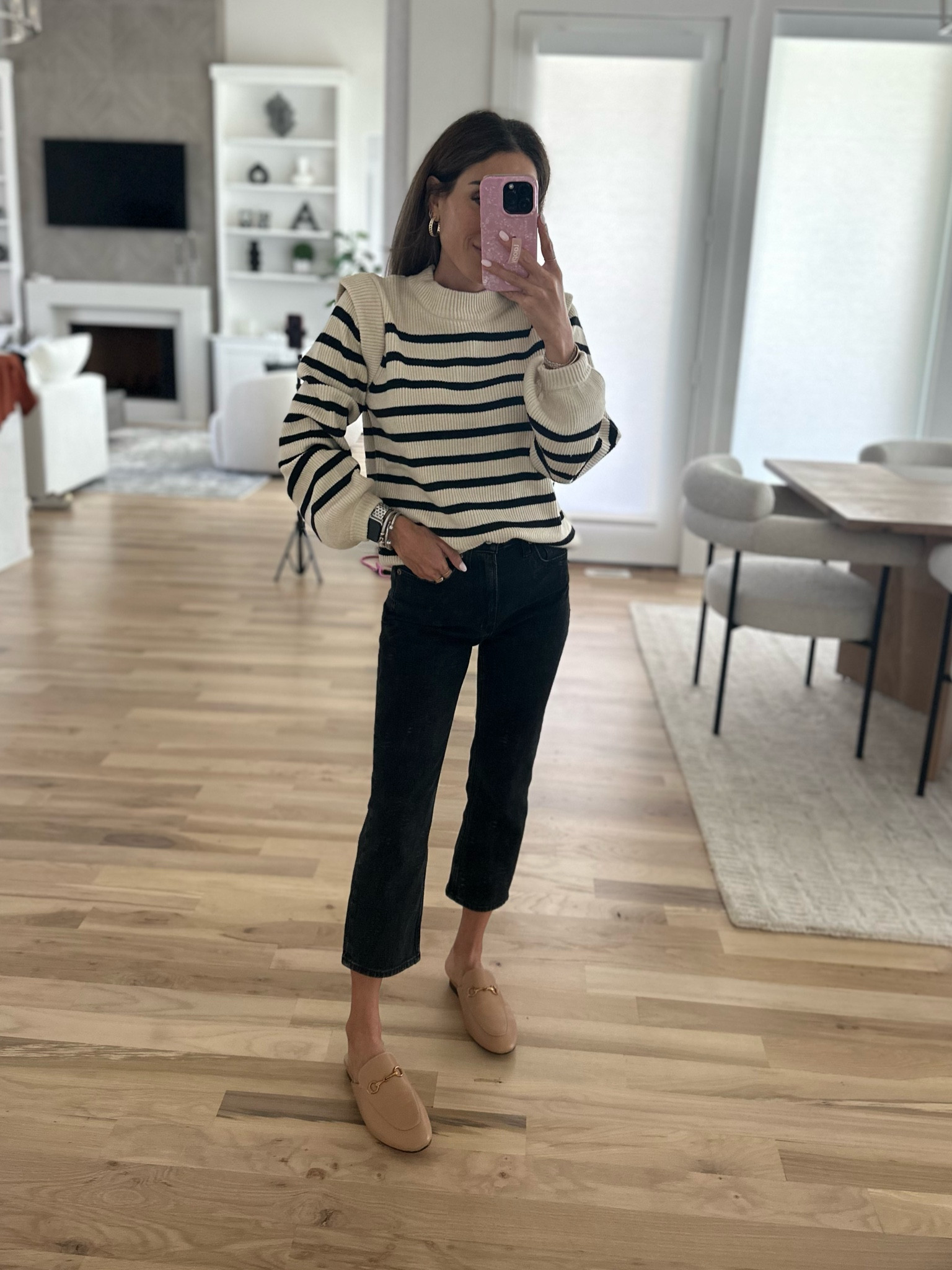 Amazon stripe ruffle sweater smallest size black ankle jeans size 23 x short 

#LTKFindsUnder50 #LTKFindsUnder100