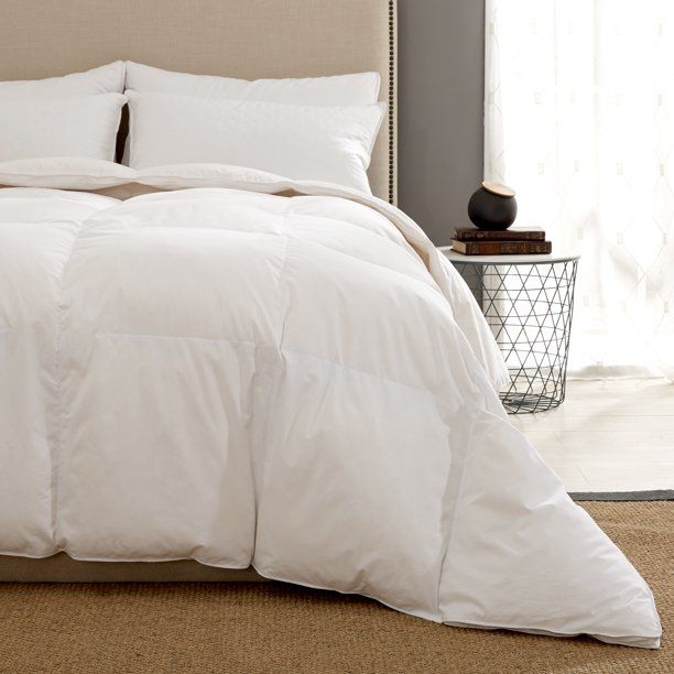 Puredown Down Fiber 233 Thread Count White Solid Print Comforters, Full/Queen - Walmart.com | Walmart (US)