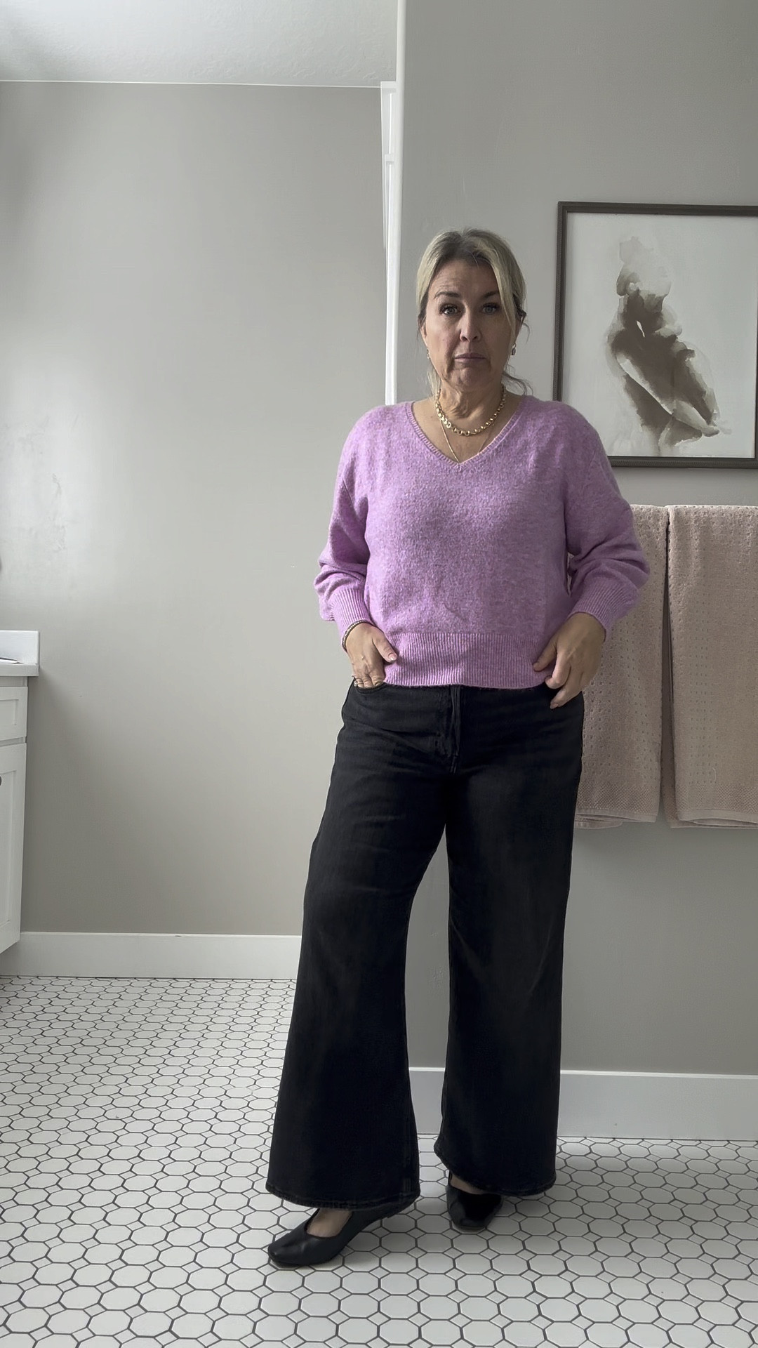 Cozy Meets Chic!

This is my definition of effortless style for the season: a soft V-neck sweater paired with comfy wide-leg black jeans that give all the relaxed yet polished vibes. Perfect for lounging or heading out the door in a flash.

It’s a look that’s casual yet elevated—pounding through my day at home has never felt so put-together! What’s your favorite cozy yet chic combo?

#EffortlessStyle #CozyAndChic #WomenOver40Style #AffordableFashion

#LTKFindsUnder50 #LTKStyleTip #LTKOver40