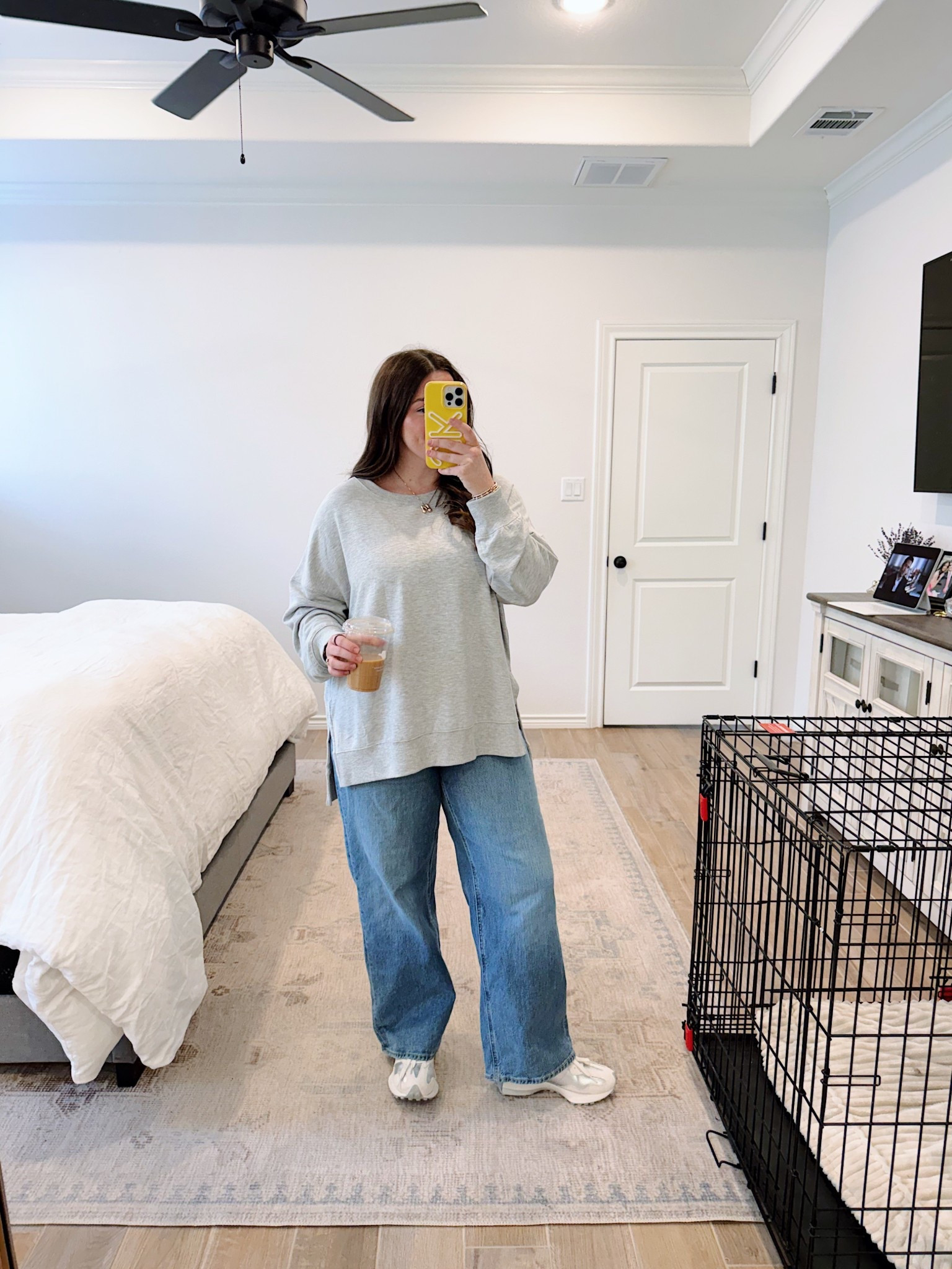 chasing around a toddler but make it cute + cozy!! obsessed with this crewneck that is a dupe of the FP Camden crewneck. 


#LTKootd #LTKmomlife #LTKMidsize