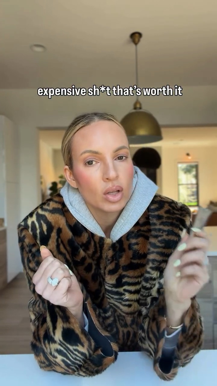 Not everything expensive is better. But annoyingly some things are expensive because they’re better. Jeans run tts


#LTKstorytime #LTKdayinmylife #LTKOver40