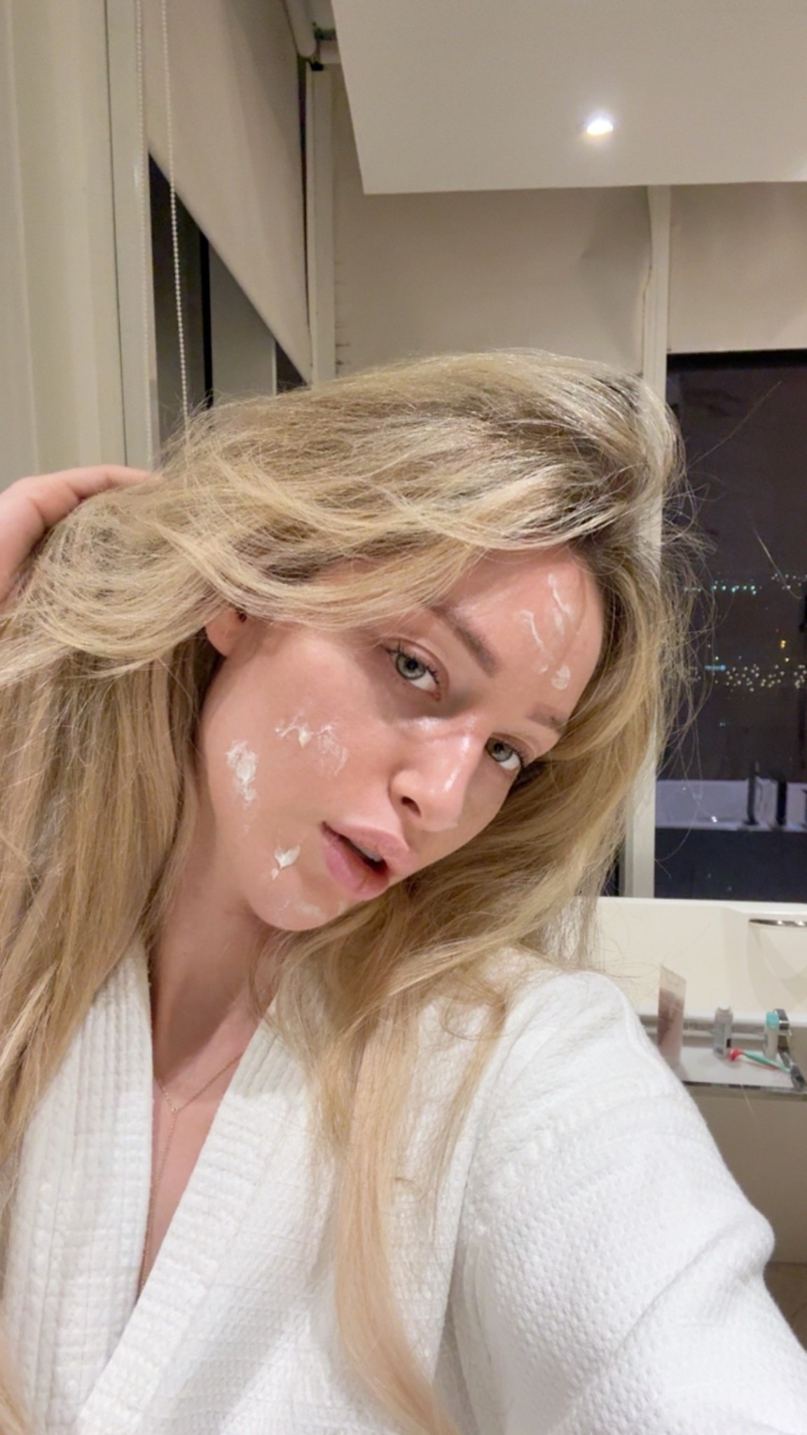 Skincare love 🤍🫧

All meine liebsten skincare Produkte! Die du auch brachst 🫧🤍 Trust me 

#LTKdeutschland