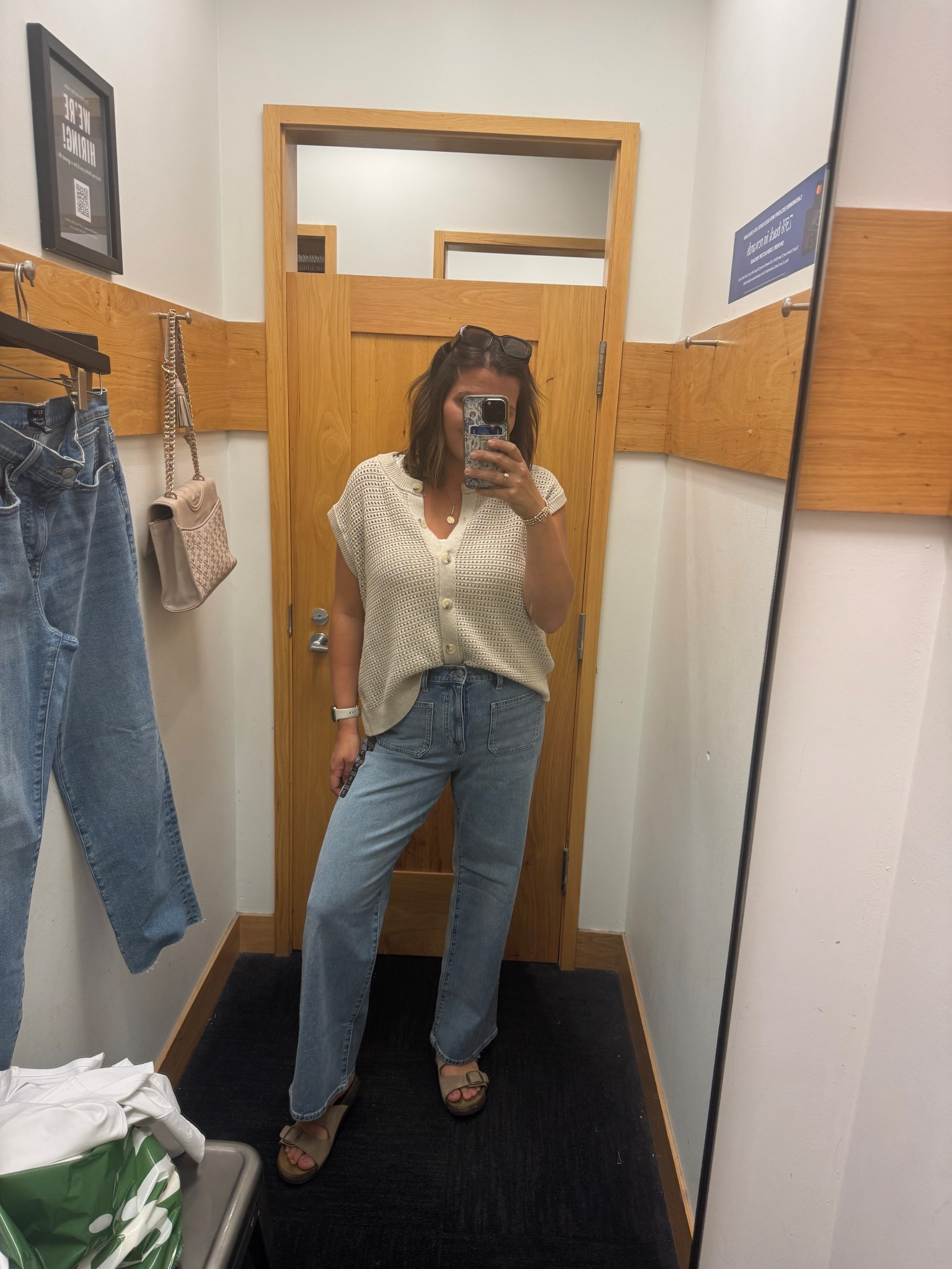 Wide leg jeans - size 29 - postpartum friendly 

#LTKFamily #LTKMidsize #LTKKids