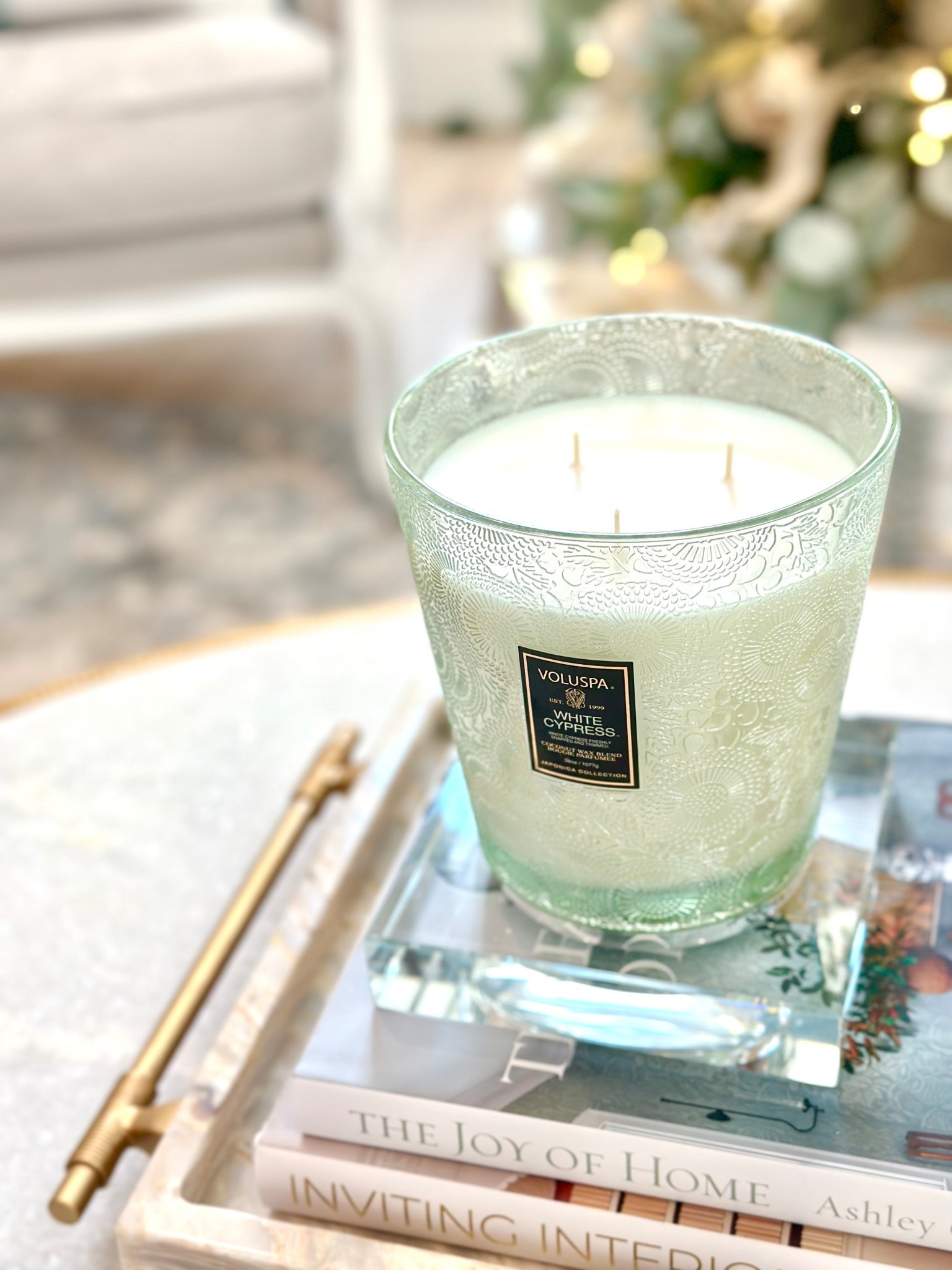 Such a lovely winter scent you can burn all season ✨