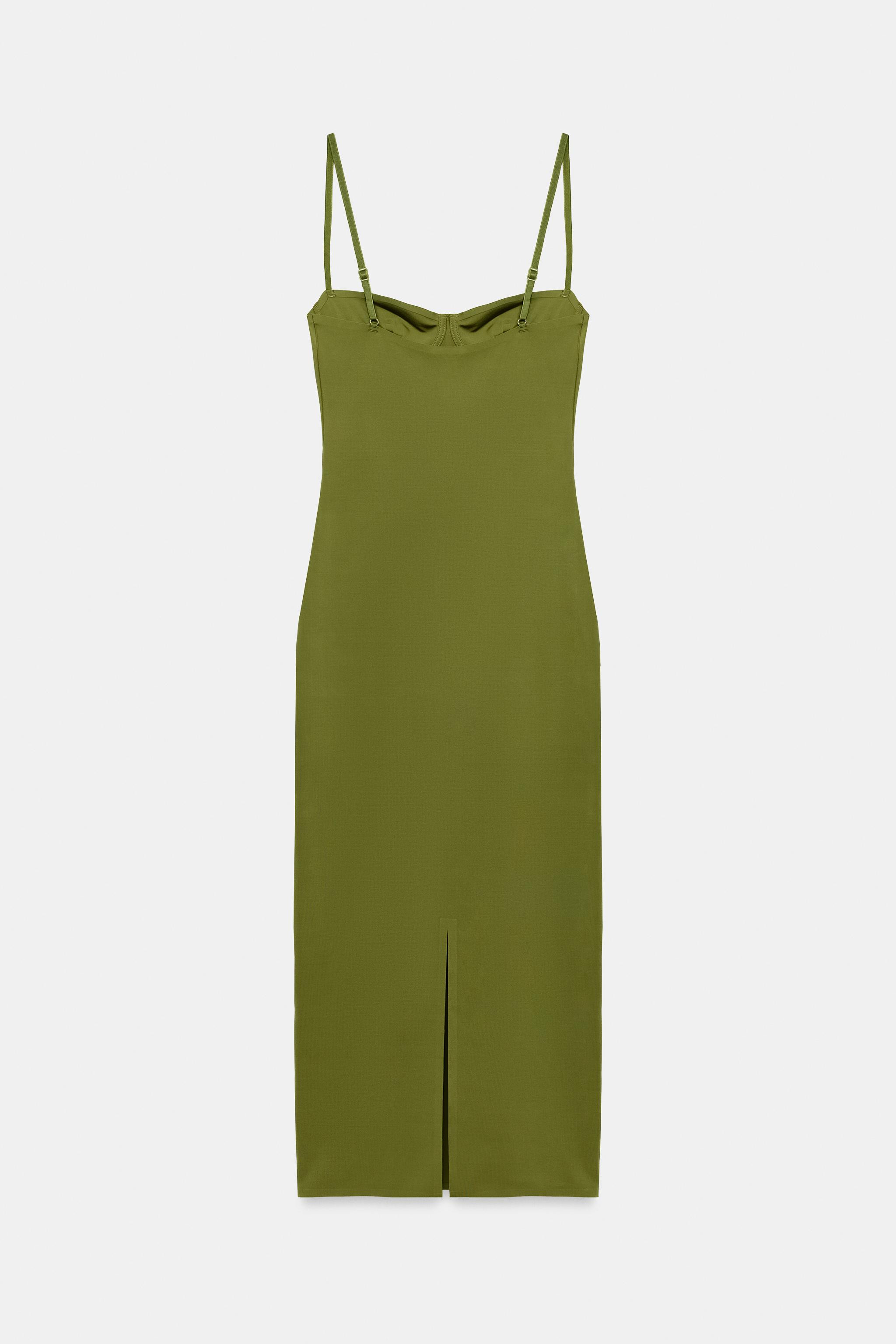 Model height: 178 cmMidi dress made from a polyamide-blend yarn. Features a sweetheart neckline a... | Zara UK