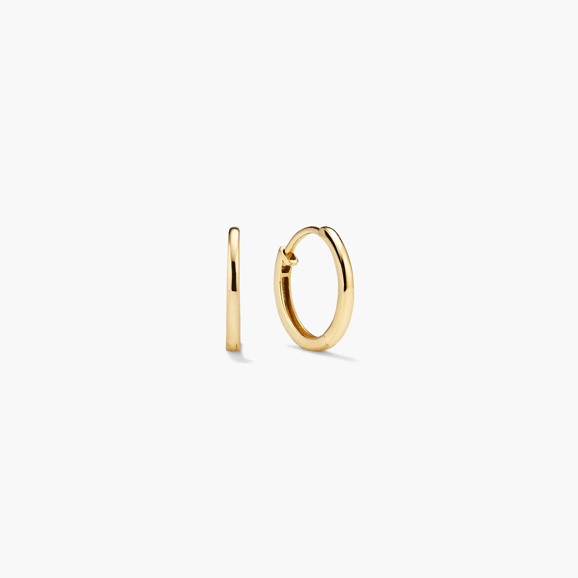 Easy Huggie Hoops | Mejuri Fine Crew
