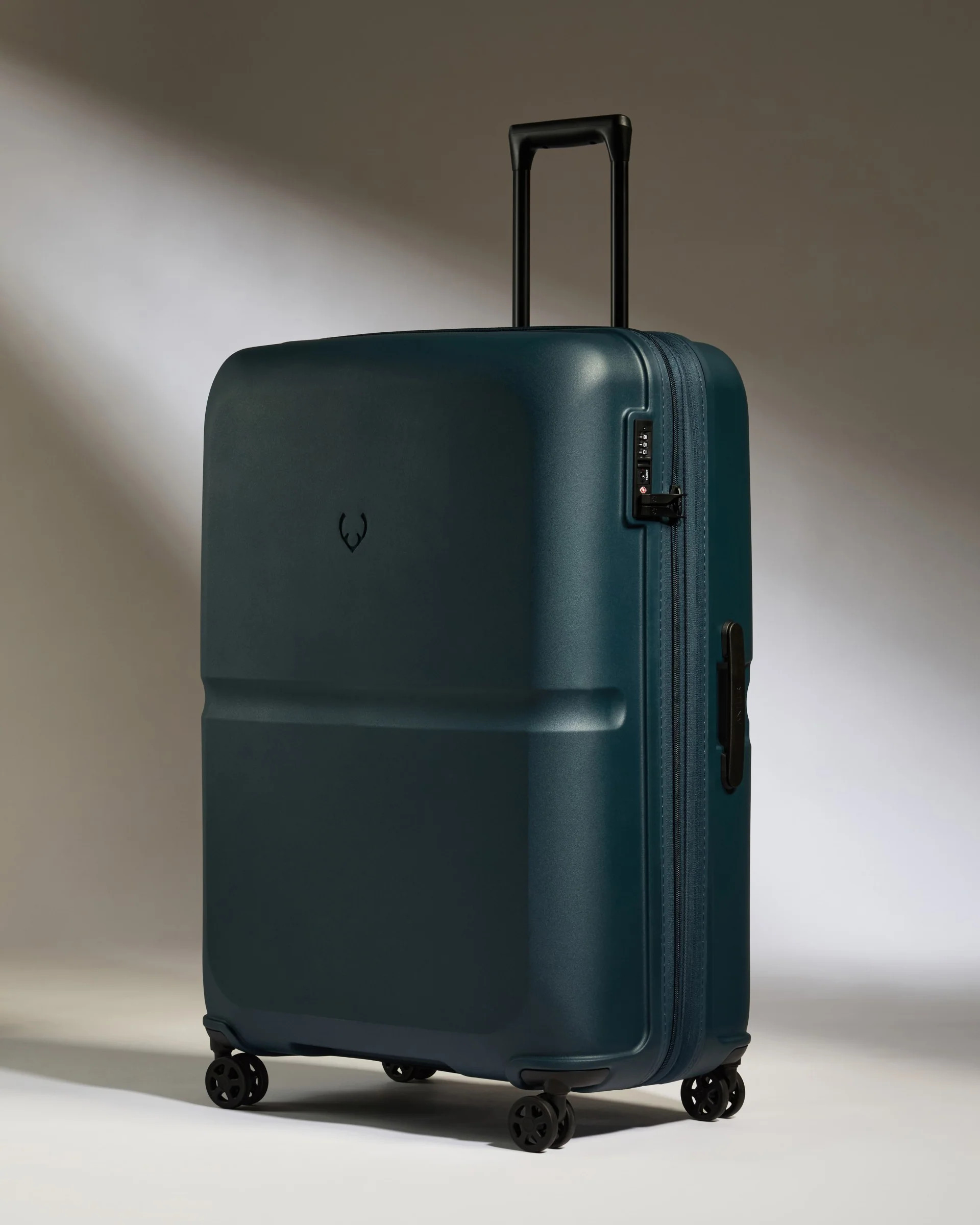 Large Suitcase in Navy - Single Stripe | Checked Luggage & Large Suitcases | Antler USA