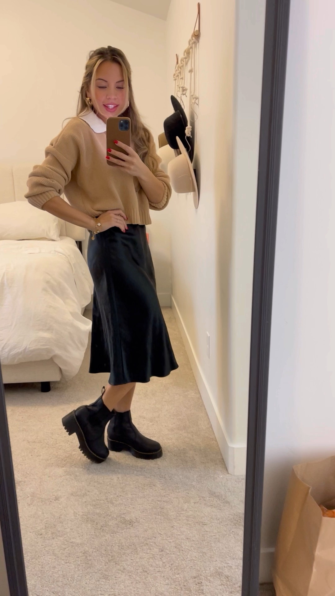 This is my current fav skirt 🖤

#LTKworkwear #LTKstyletip #LTKfindsunder100