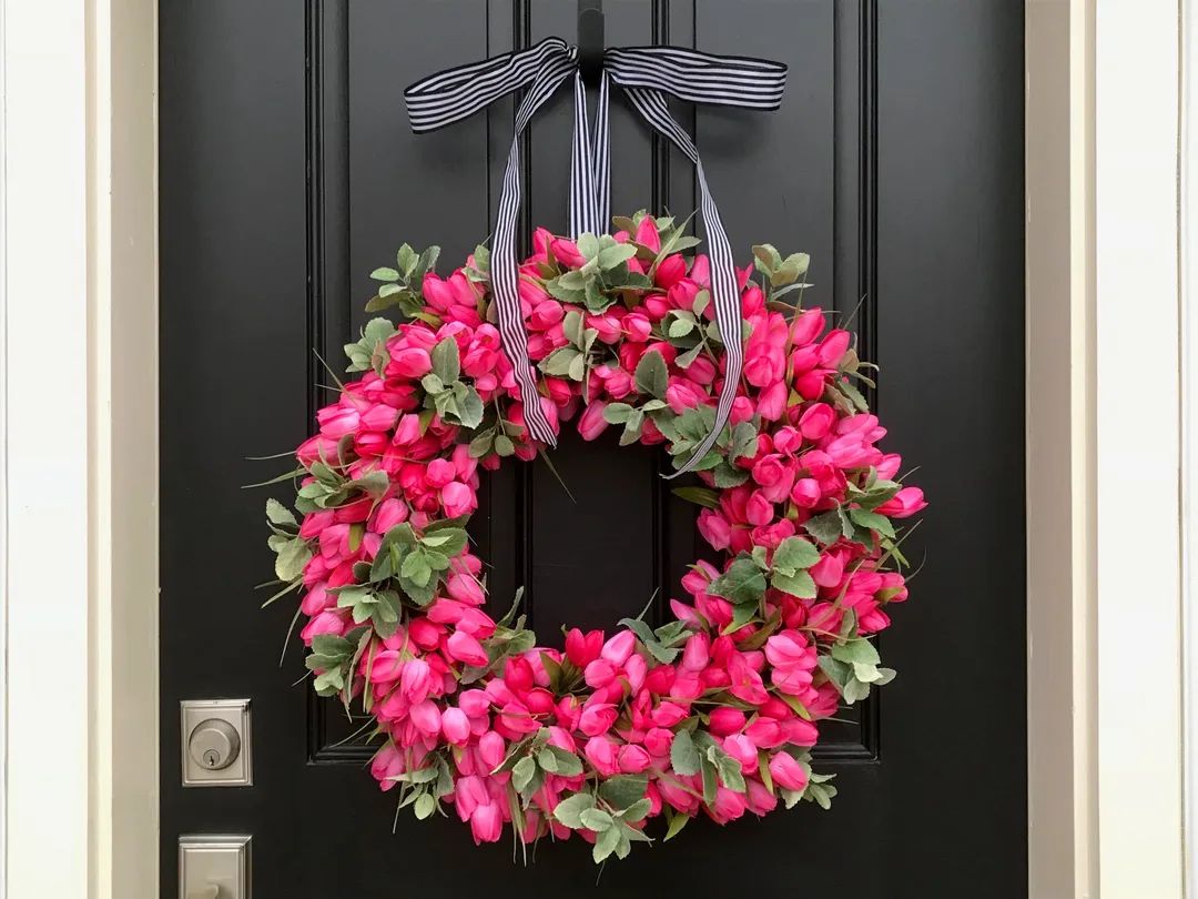 Hot Pink Tulip Wreath, Spring Tulip Wreaths, Mother's Day Gifts, Tulip Door Wreath, Spring Door W... | Etsy (US)