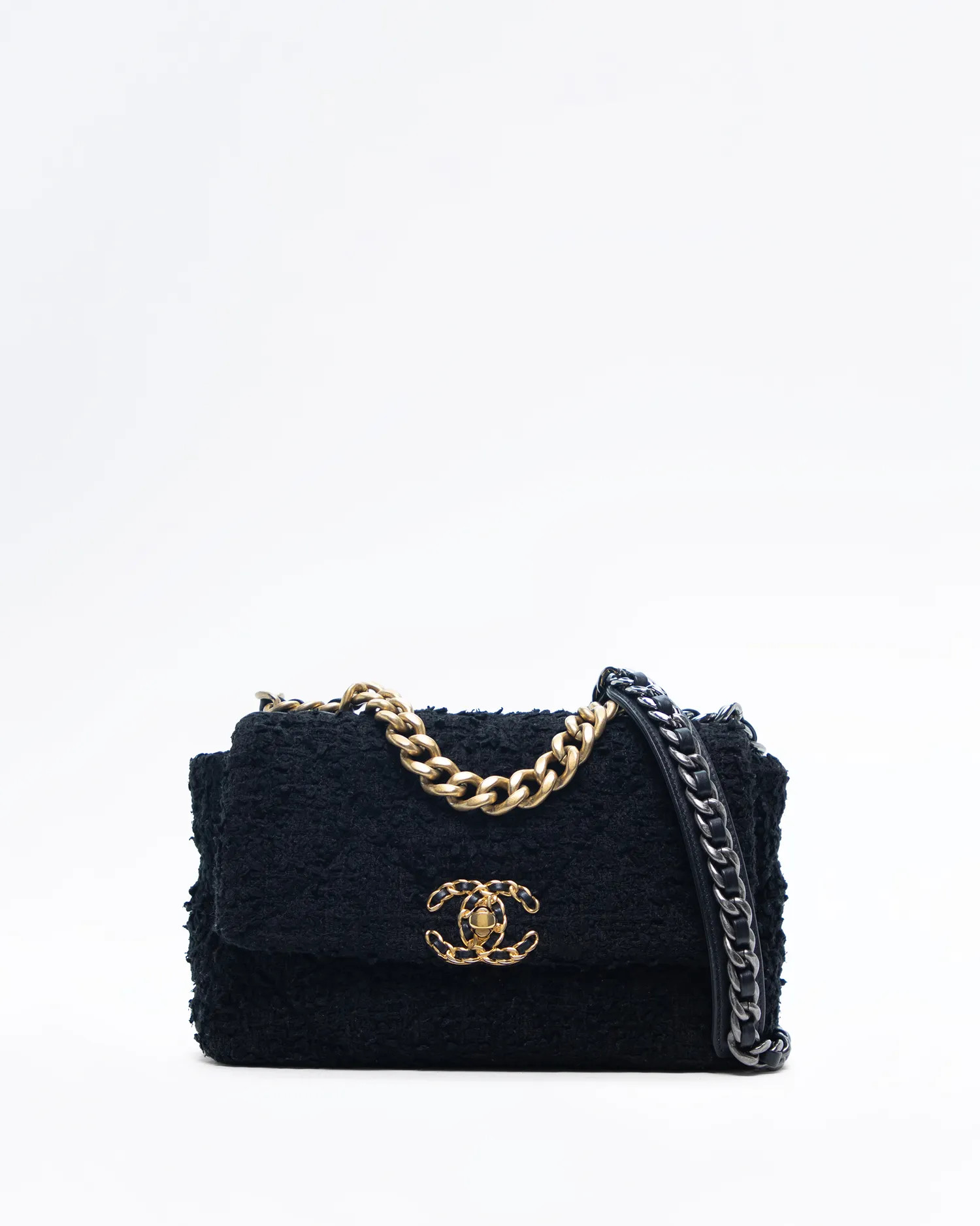 Tweed Chanel 19 Flap Bag | Vivrelle