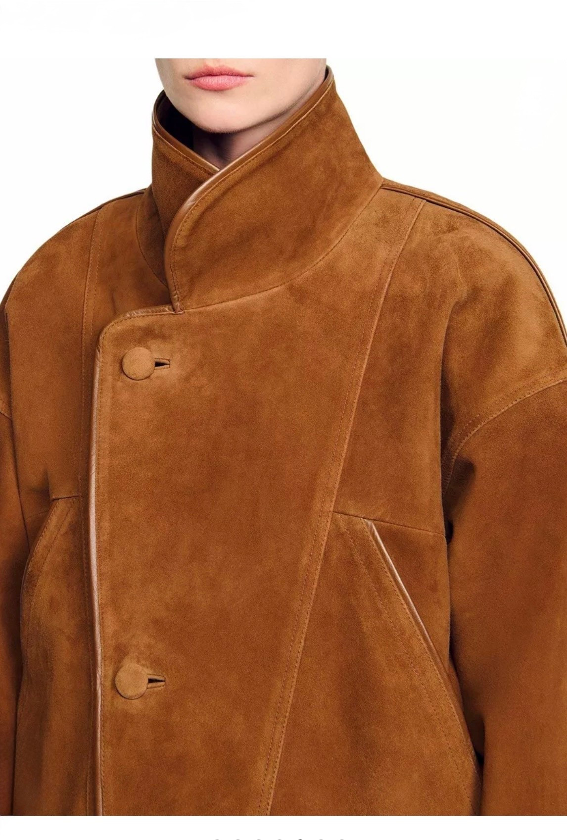 Sandro
Oversized Suede Jacket


#LTKWorkwear #LTKSeasonal #LTKTravel