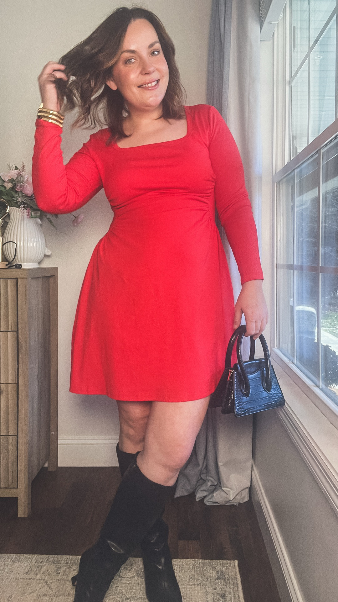 Date night, but make it easy 💋 This Amazon dress is flattering, comfy, and so good in person. Linked on LTK ✨

#DateNightLook #AmazonFashion #LTKFinds #AmazonDress #NightOutStyle #LTKstyle

#LTKSaleAlert #LTKSeasonal #LTKValentine
