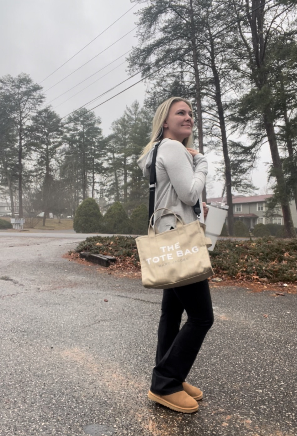 Rainy Day fit☂️ looks a lot like the other days too. #lounge fits are my favorite! & I feel so confident! #marcjacobs #athleisure #casualfit #ootd

#LTKitbag #LTKstyletip #LTKfit