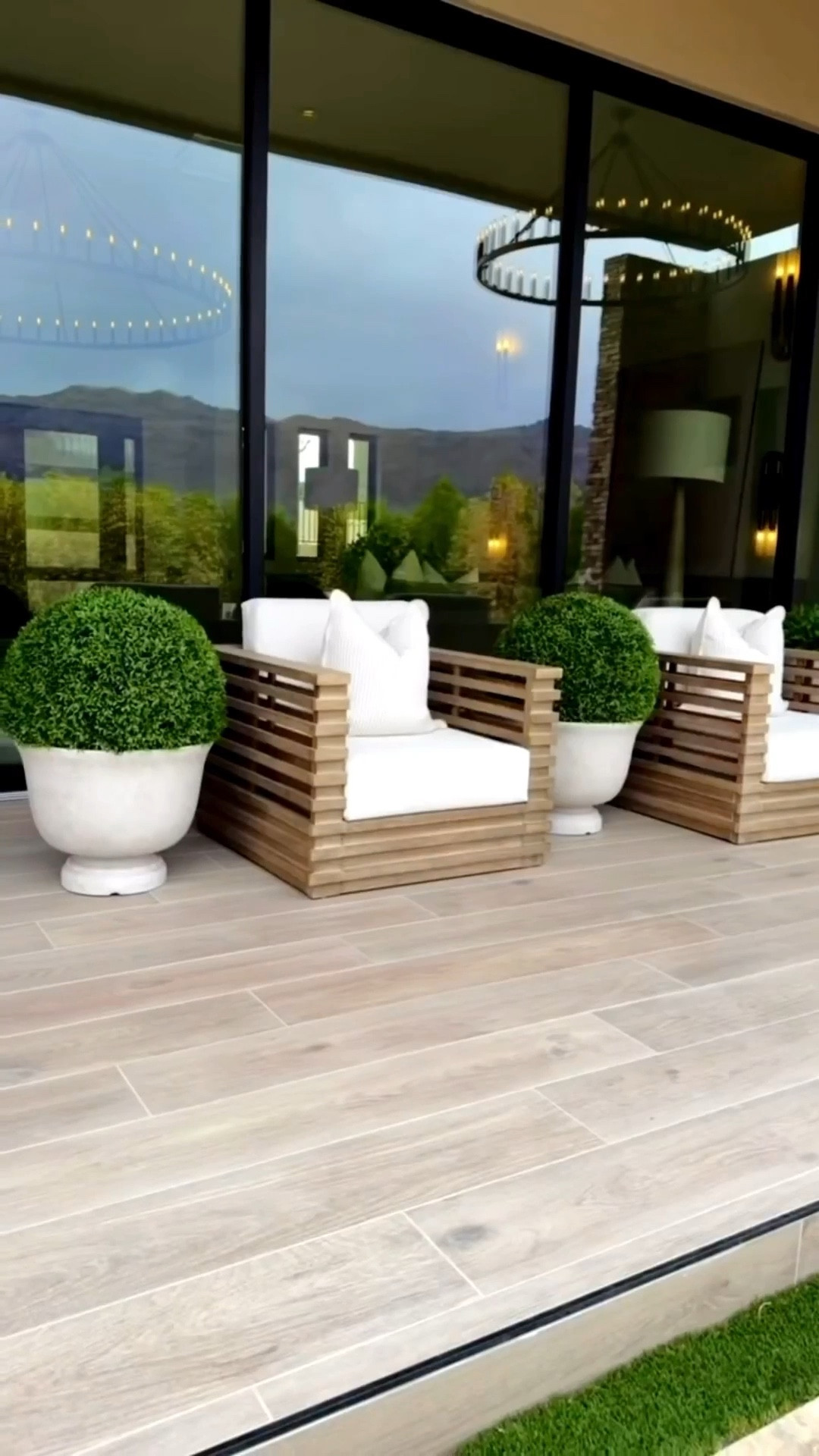 You know when your home feels good… but then you add a few extra touches and it suddenly feels elevated 🤍🥰✨That’s what these little Amazon finds did for me. It’s the layering, the softness, the subtle details that make everything feel more intentional and pulled together

amazon home finds
elevated home decor
neutral home styling
aesthetic home decor
affordable luxury decor

Summerthompsonstyles 


#LTKdayinmylife #LTKSeasonal #LTKHome