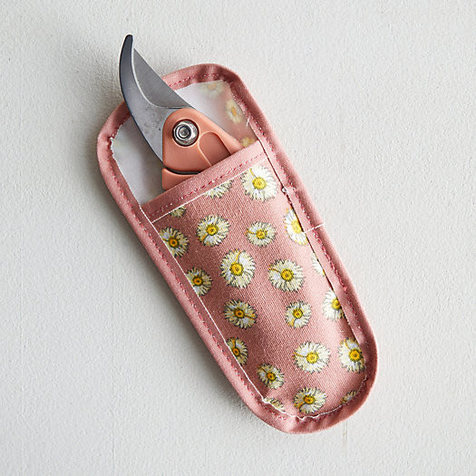 Garden Pruners + Daisy Pouch | Terrain