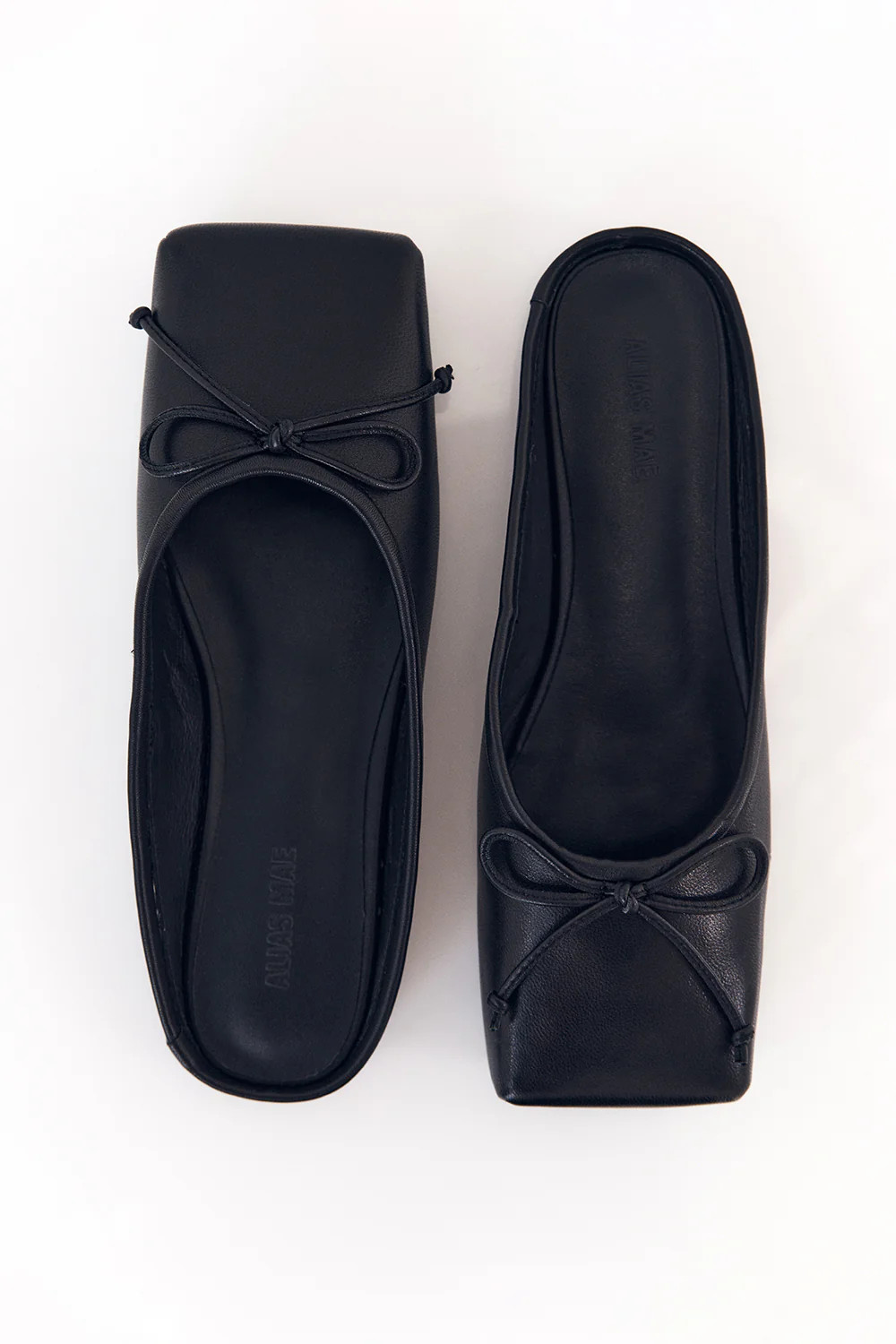 ALIAS MAE YOLANDA BLACK FLAT | DISSH