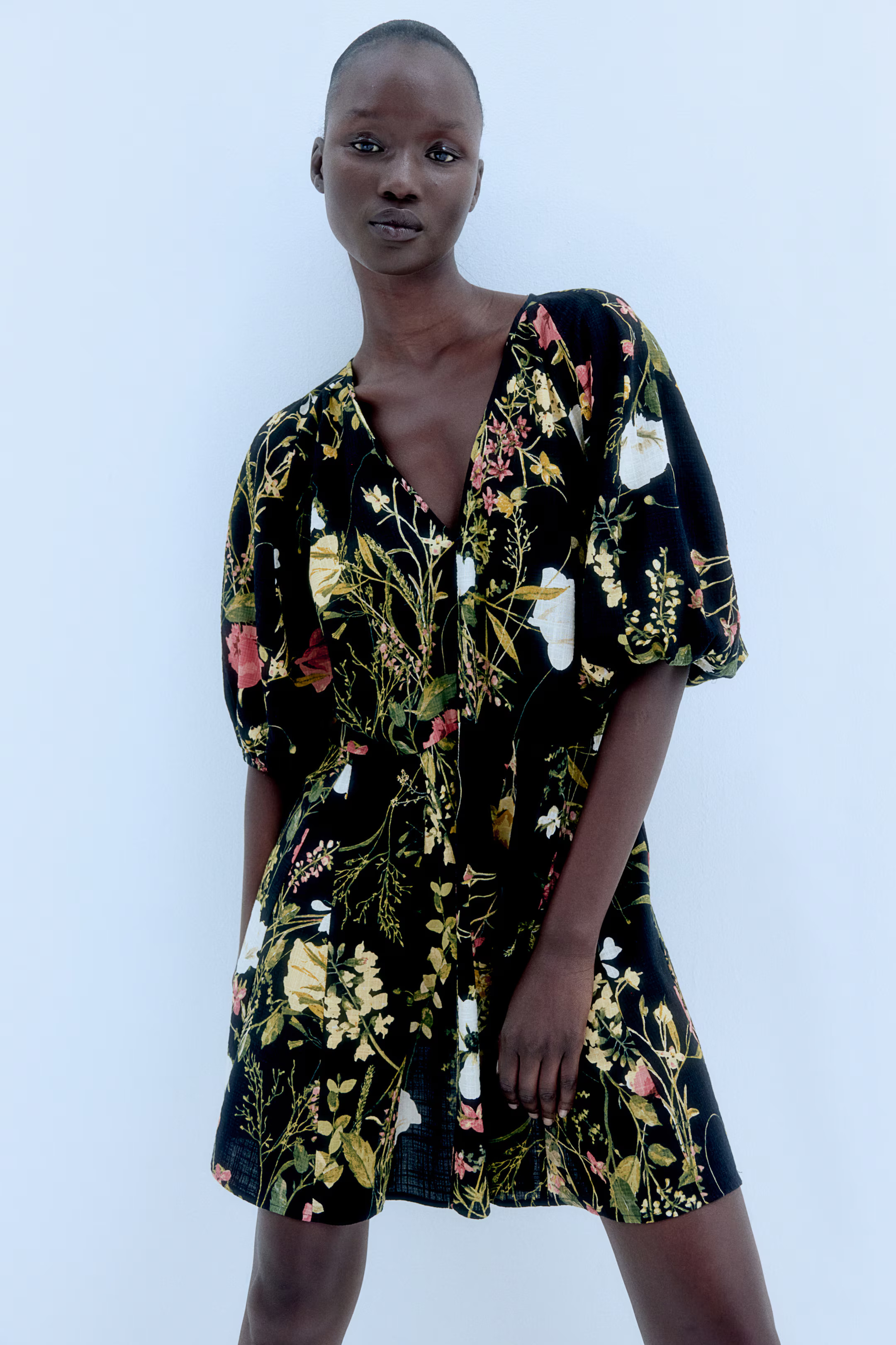 Flared-skirt dress | H&M (UK, MY, IN, SG, PH, TW, HK)