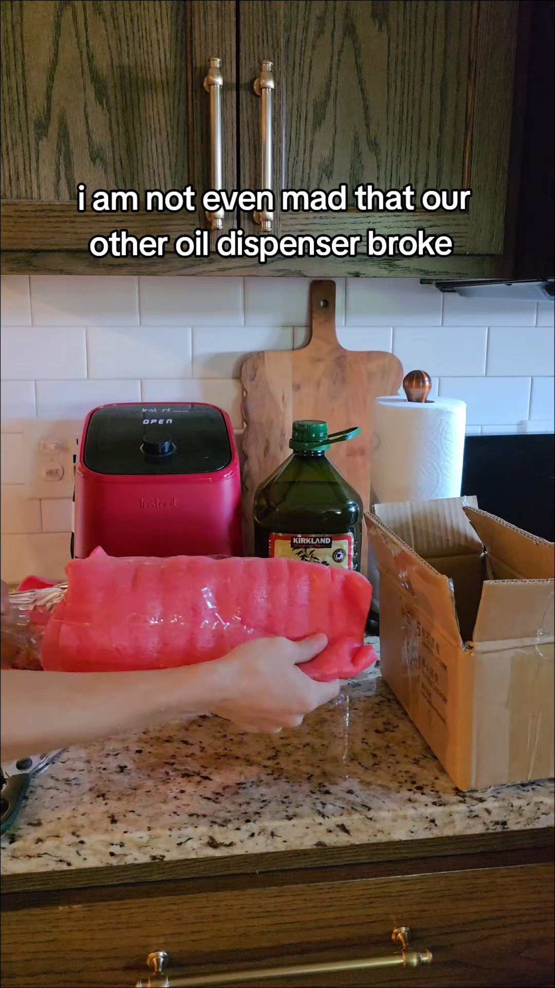 Any excuse to use this vintage inspired decanter! Loving it for holding our olive oil on the kitchen counter.

#LTKHome
