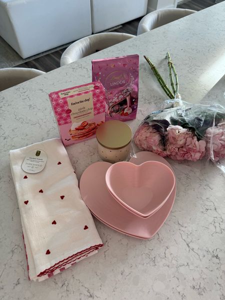 Target Valentine’s Day finds 💕🎀💖

#LTKSeasonal