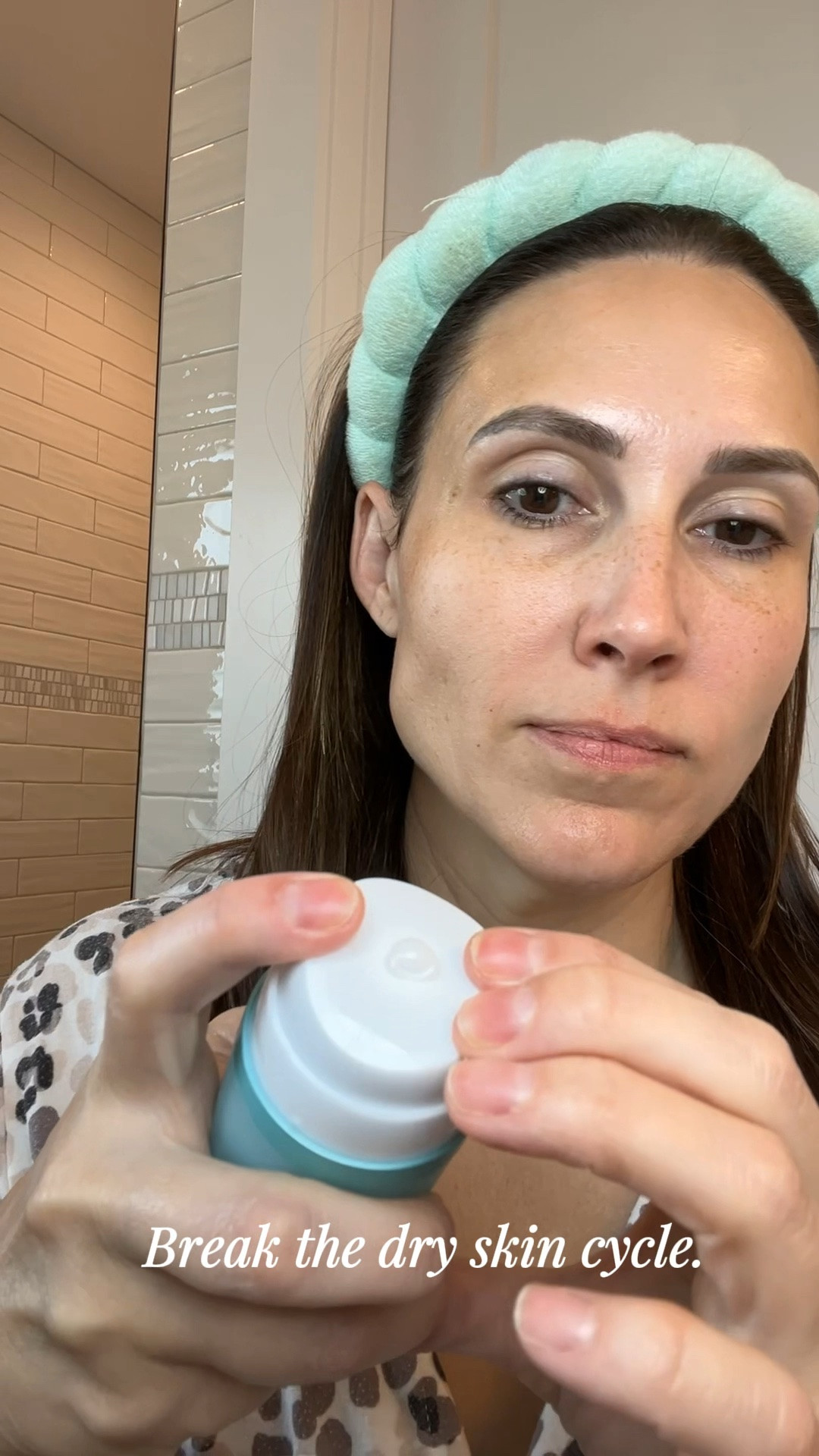 I’ve been loving this marine biome cream from Velvet Code! It’s a Korean skincare product that helps to lock in moisture and repair the skin barrier over time.  🔗 below! 

Skincare, mature skin, Korean skincare, dry skin, sensitive skin, hydration

#LTKmomlife #LTKBeauty