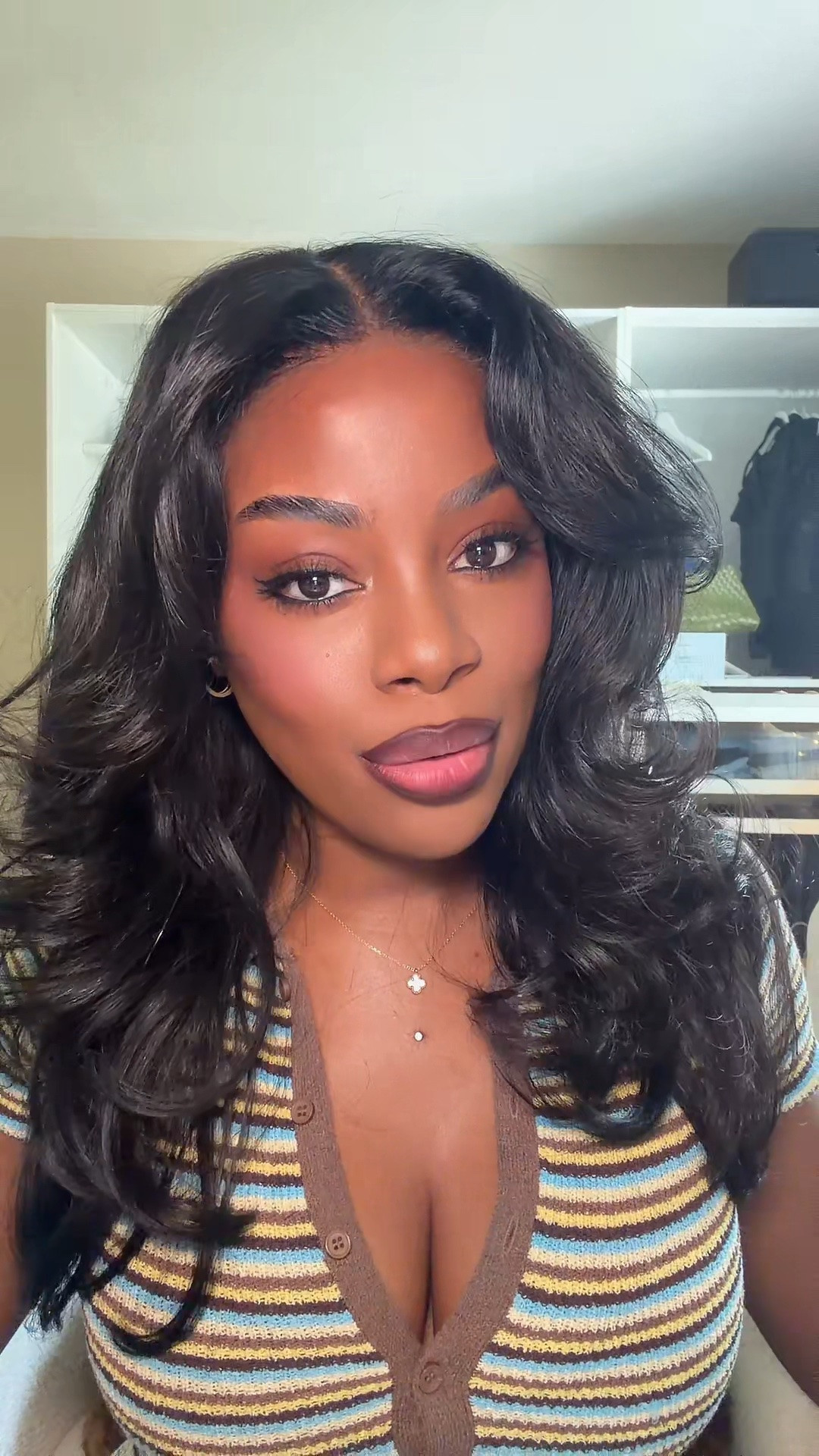 Heat-proof makeup that isn’t going anywhere. ☀️🤭 Save this routine for your next hot day!

Products Used ✨

Prep
@milkmakeup Hydro Grip Primer

Complexion
@rhode skin Pocket bronzer (Drenched)
@Estée Lauder Double Wear Stay-in-Place Foundation (6W1 Sandalwood)
@esteelauder Double Wear Stay-in-Place Concealer (6N)

Bronzer & Blush
@Benefit Cosmetics Hoola Matte Bronzer (Deep)
@juviasplace Blushed Duo (Volume 4)

Highlight
@Rare Beauty Positive Light Silky Touch Highlighter (Mesmerize)

Eyes
@ArdellBeauty Demi Wispies Lashes
@Burberry Beauty Beyond Volume Mascara (Intense Black)

Lips
@Juvia’s Place Luxe Lip Liner (Scorpio)

Set
@Milani Cosmetics Make It Last Original Natural Finish Setting Spray
@ONE SIZE BEAUTY On ’Til Dawn Mattifying Waterproof Setting Spray

Hair
@HAIRVIVI Victoria Wig

Outfit
@White Fox Boutique 

#heatproofmakeup #summermakeup #makeuproutine #makeuptok #beautytok

#LTKmorningroutine #LTKgrwm #LTKBeauty