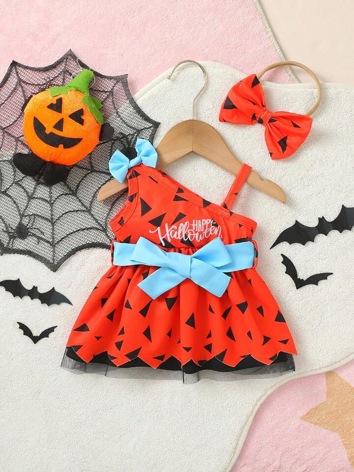 Baby Girl Embroidery Letter Pattern Asymmetrical Neck Belted Halloween Costume Dress & Headband | SHEIN