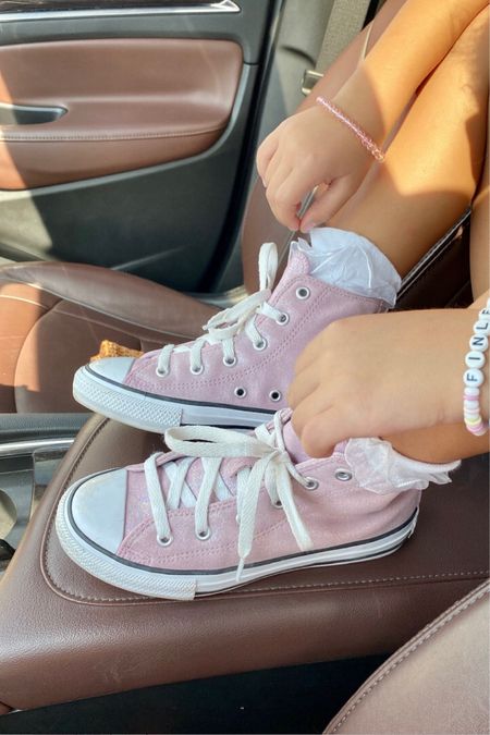 Our favorite shoes. Truly wear them every single day! Im dying these are the cutest!!!




#LTKshoecrush #LTKGiftGuide #LTKkids