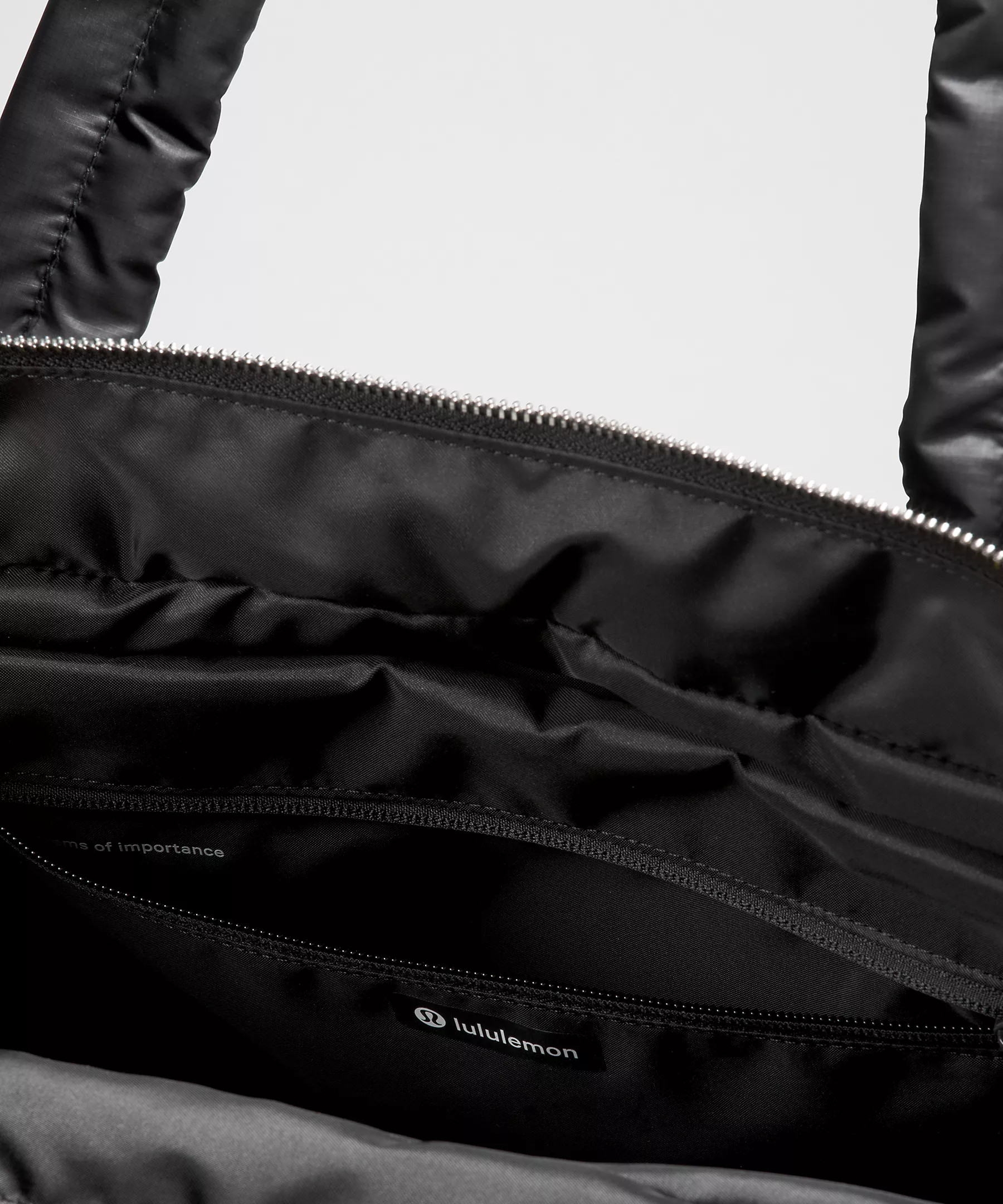 Quilty Pleasures Tote Bag | lululemon (CA)