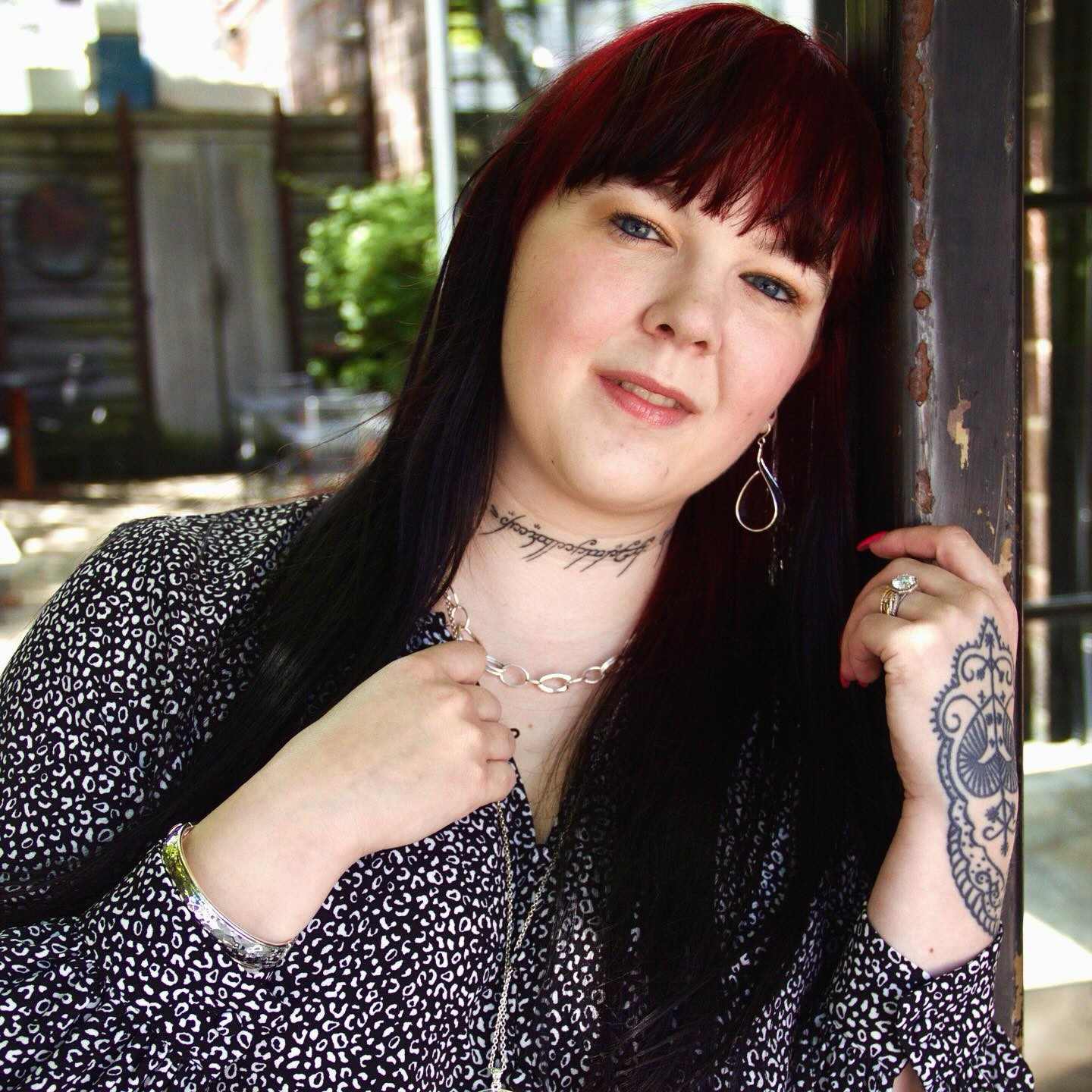 TODAY IS THE DAY! 🎉 I am so excited to announce @orrsjewelers and I’s collaboration! And today on ✨STARKRAVINGCHIC.COM✨ I’m talking about 2024’s summer style trends with a style guide to boot, featuring tons of drool worthy pieces the I had the amazing opportunity to style from @orrsjewelers! Get the deets #ontheblog now! (Link in bio 💋) 📸: @pulledanadam 
.
.
.
.
.
#summerstyle #summerstyleguide2024 #orrsjewelersrocks #jewelry