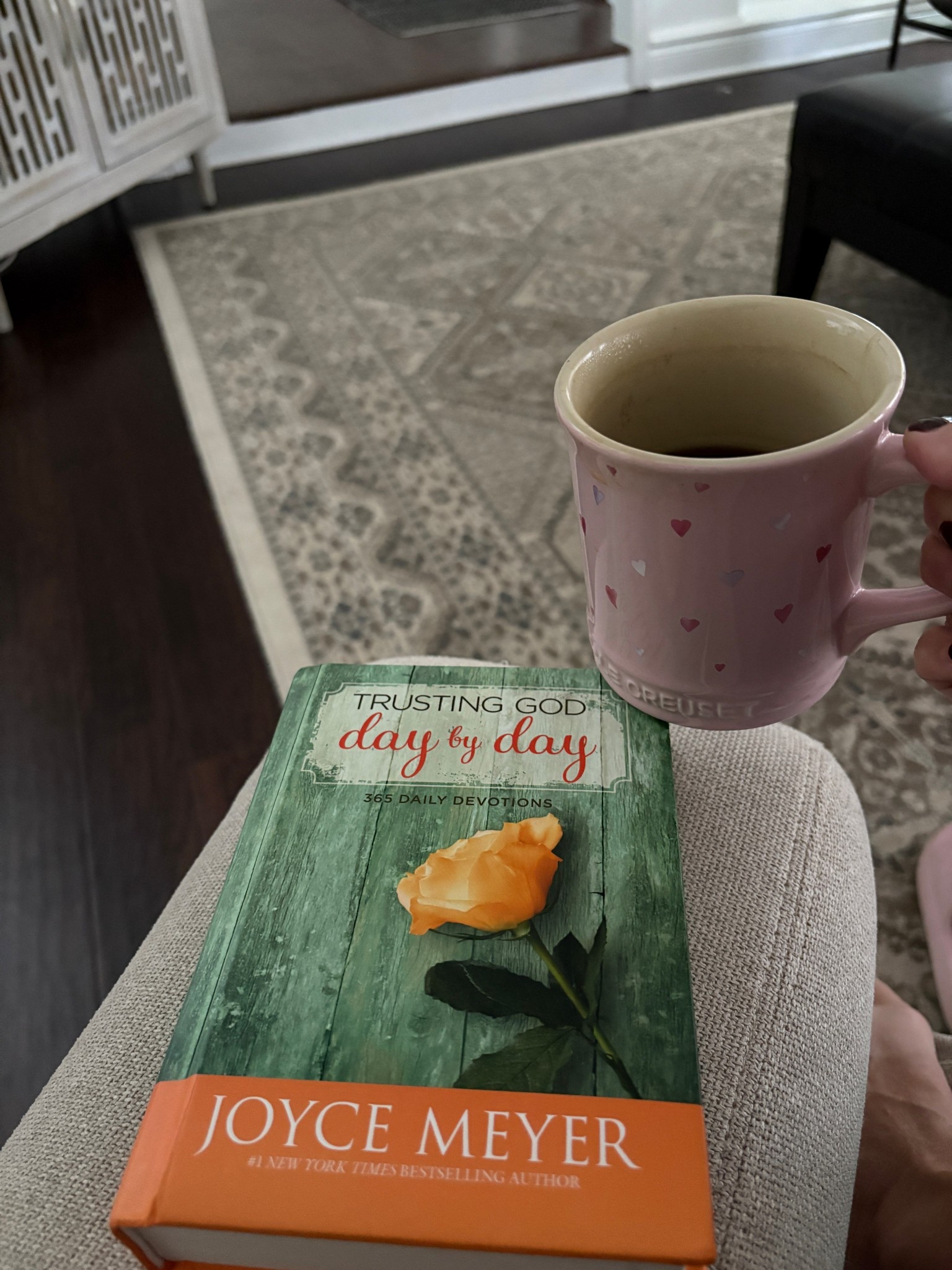 Good morning!! Happy Wednesday. May your coffee be strong and your day amazing! 

#StayPositive
#YouGotThis
#ChooseJoy
#KeepGoing
#BelieveInYourself
#GoodVibesOnly
#Positivity
#DreamBig
#MindsetMatters
#InspireDaily

#LTKdayinmylife #LTKmorningroutine #LTKselfcare