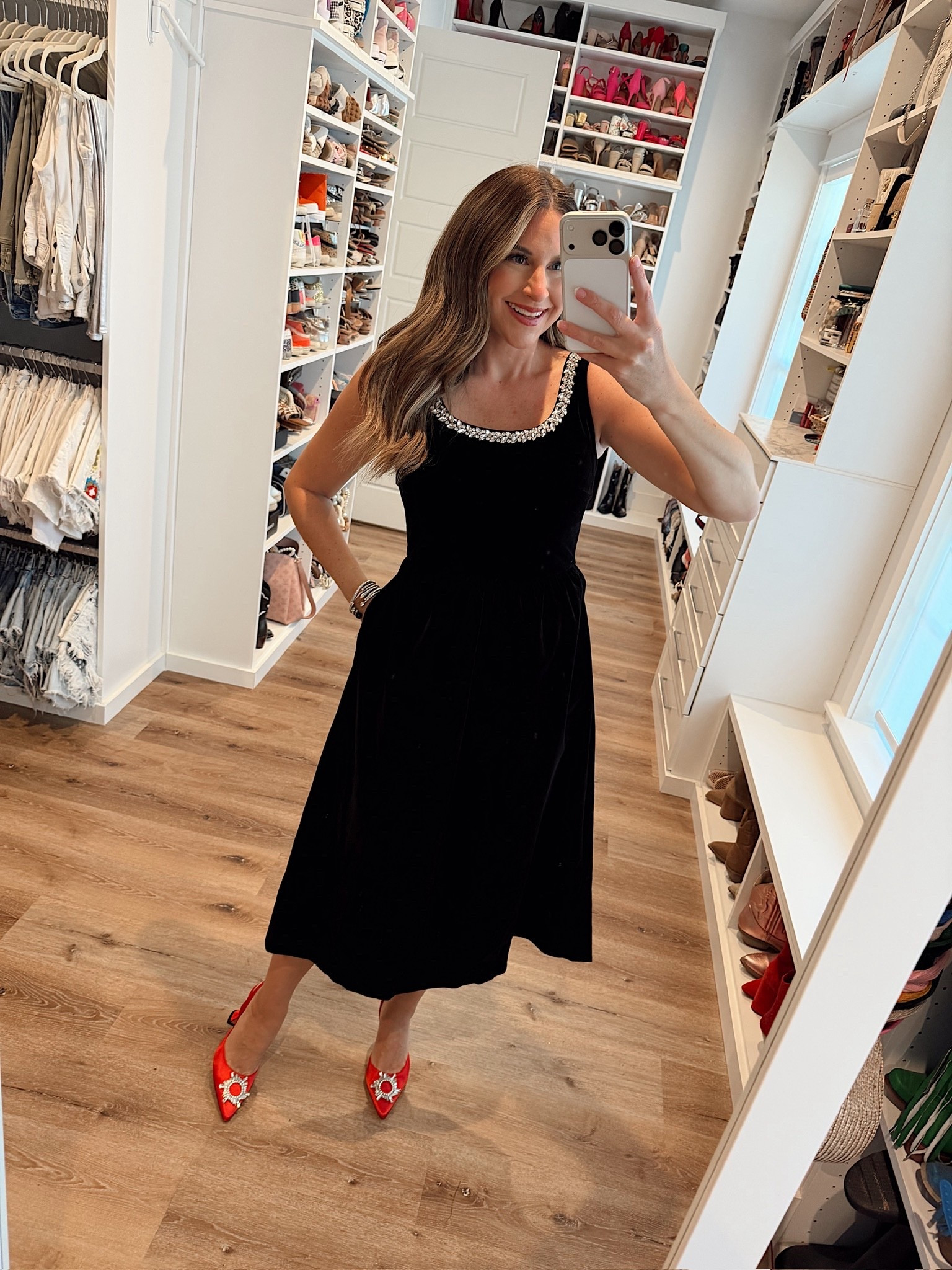 Obsessed with these Amazon looks you can take straight into the new year. Chic and timeless!

In a small velvet midi and heels - fits tts.

Shop dandy, christmas outfit, holiday party outfit, new years eve, nye

#LTKHoliday #LTKSeasonal #LTKFindsUnder50