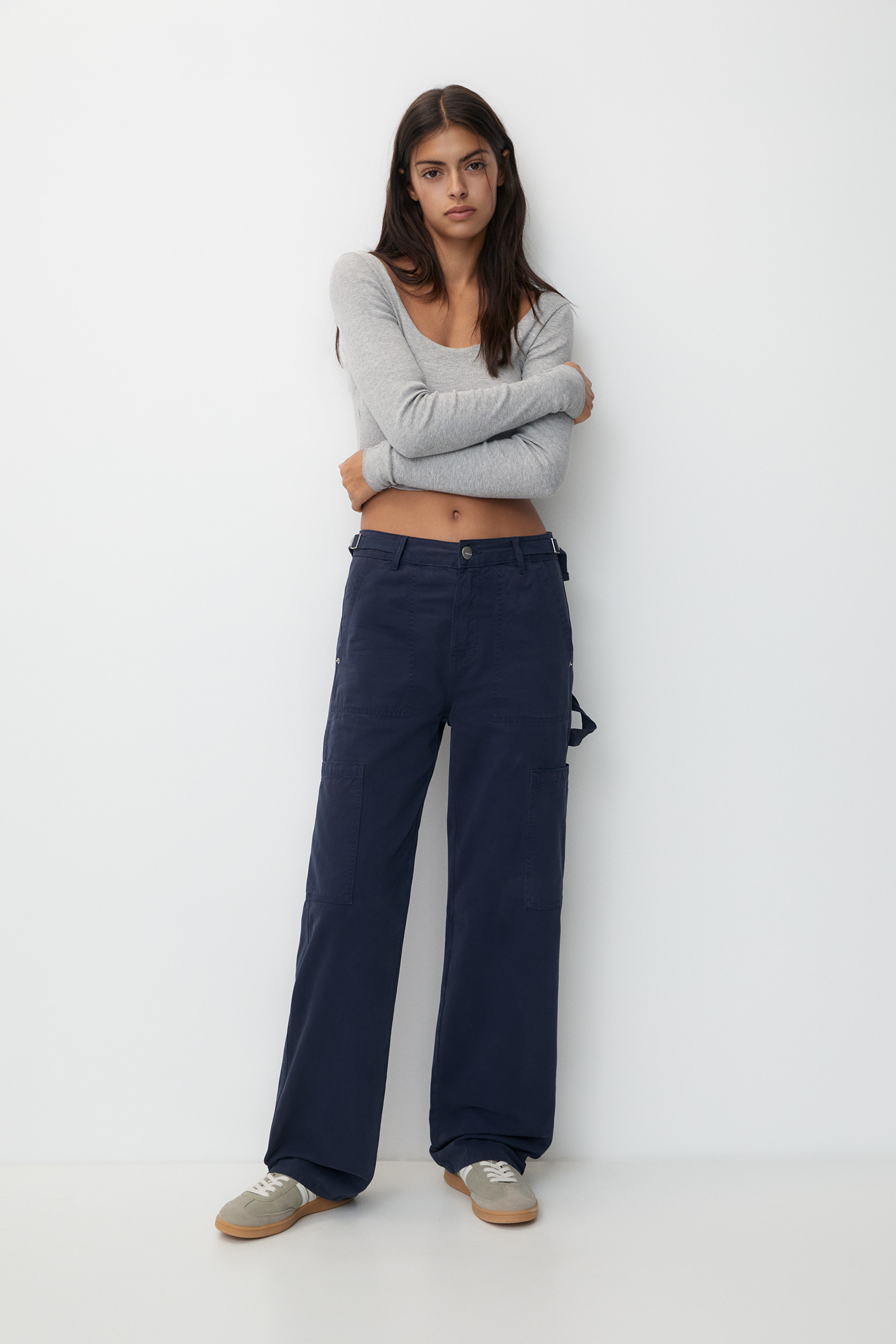 Workwear-Hose mit hohem Bund | PULL and BEAR DE