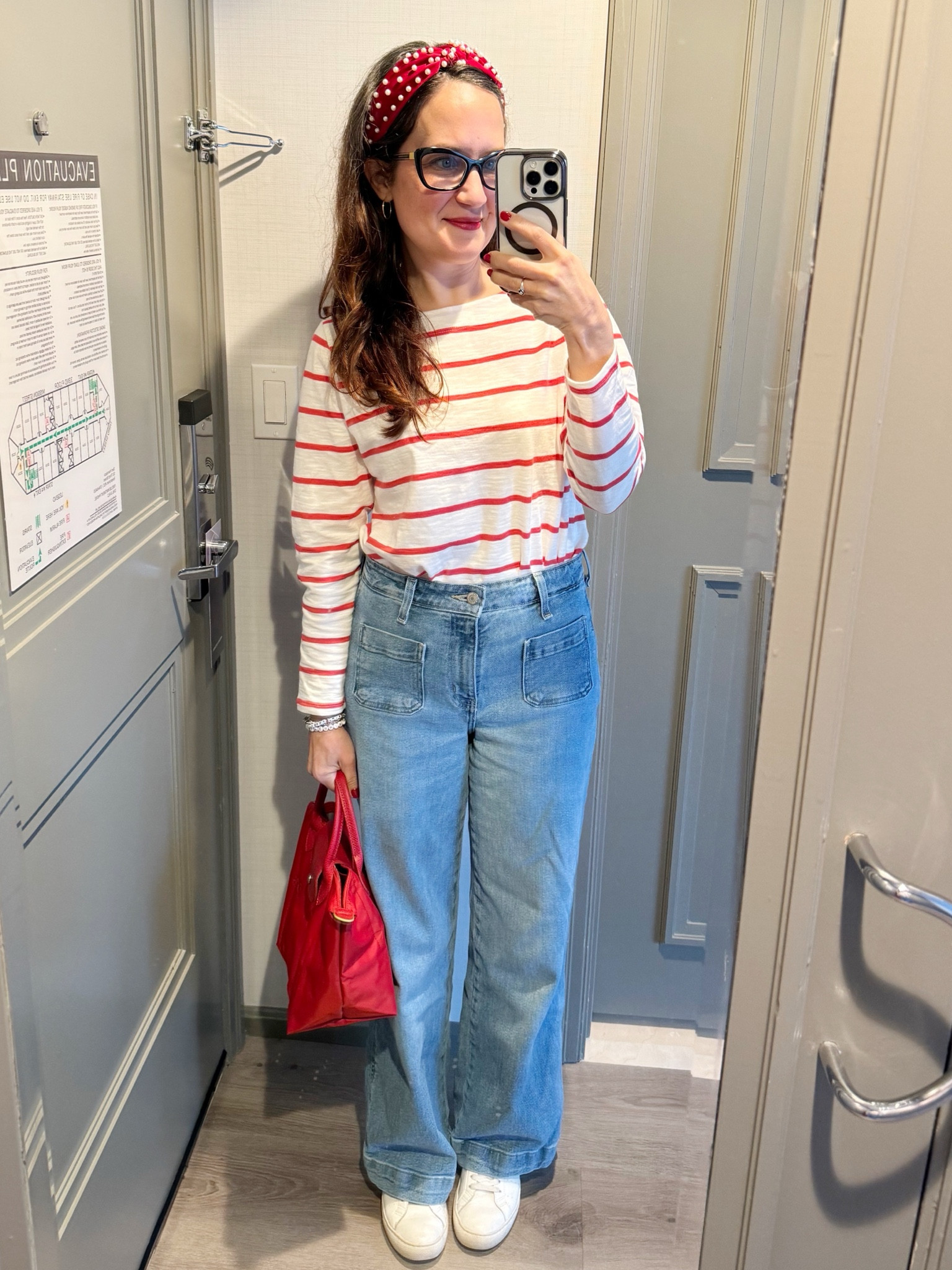 Today’s day outfit walking around the city

#LTKSeasonal #LTKover40