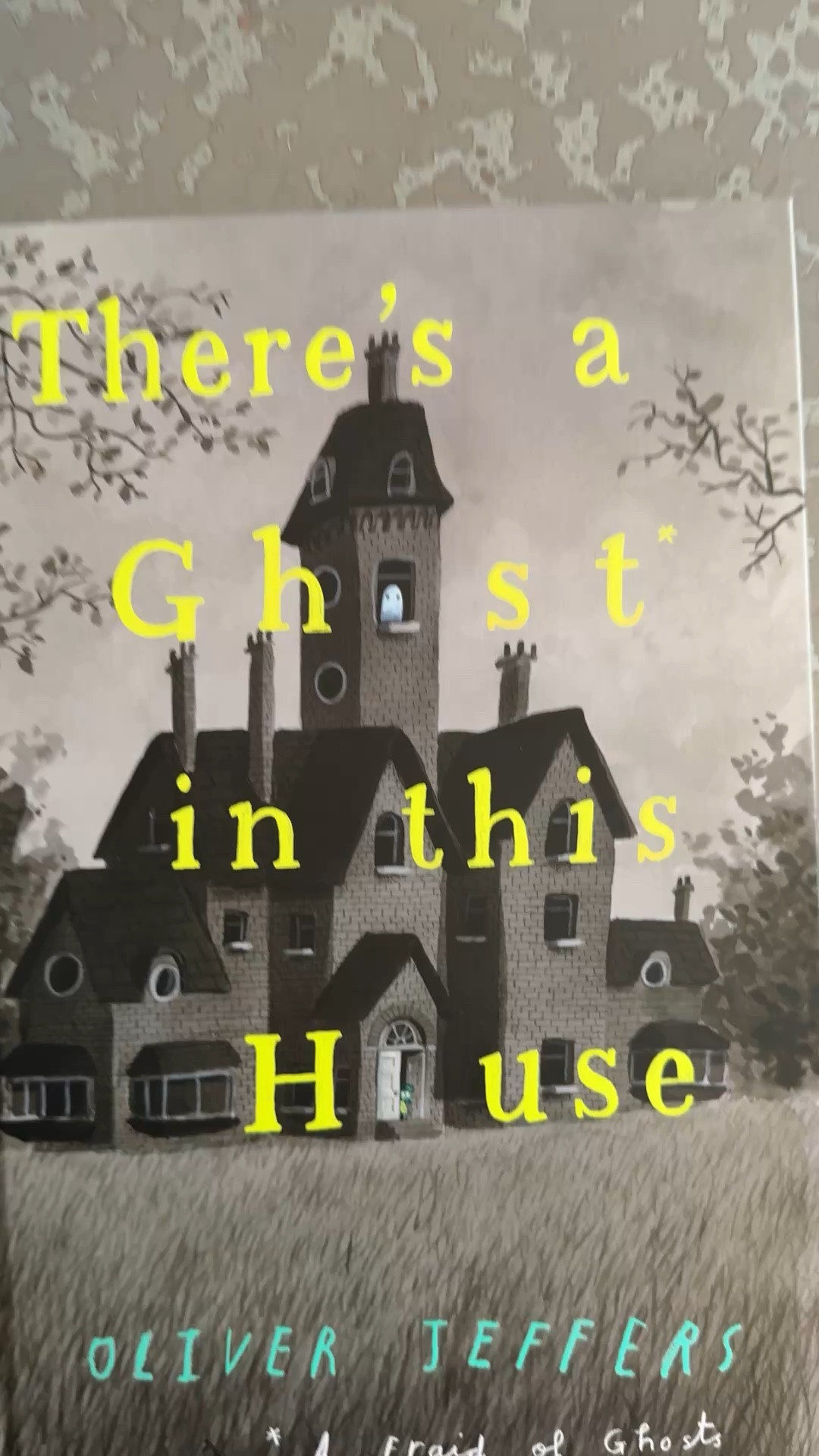 The cutest book to add
To your Halloween library 🎃👻