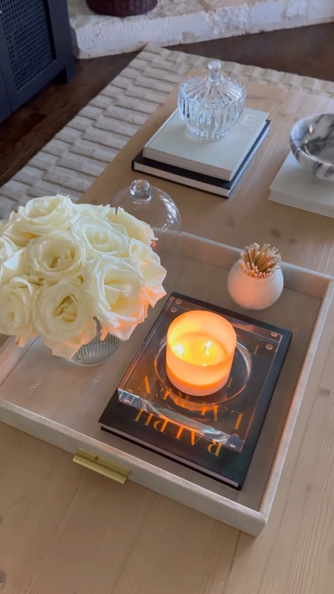 A little inspo for a January reset 🤍 

A small refresh can change the whole mood of a room… and sometimes, that’s exactly the reset we need. I kept this winter coffee table simple and heartfelt with a few things that make me happy—my favorite candle, fresh flowers and marble details.

#winterhomedecor #winterdecor #amazonhomedecor #neutralhomedecor

#LTKHome #LTKSeasonal #LTKdayinmylife
