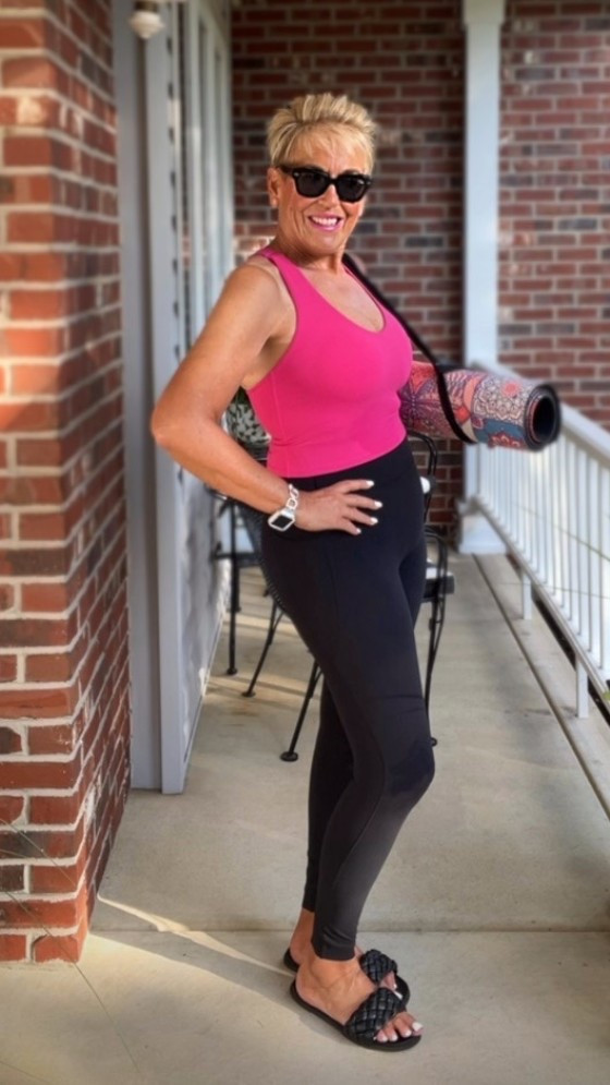 Workout Wear
Leggings
Yoga Pants
Workout Tank Top