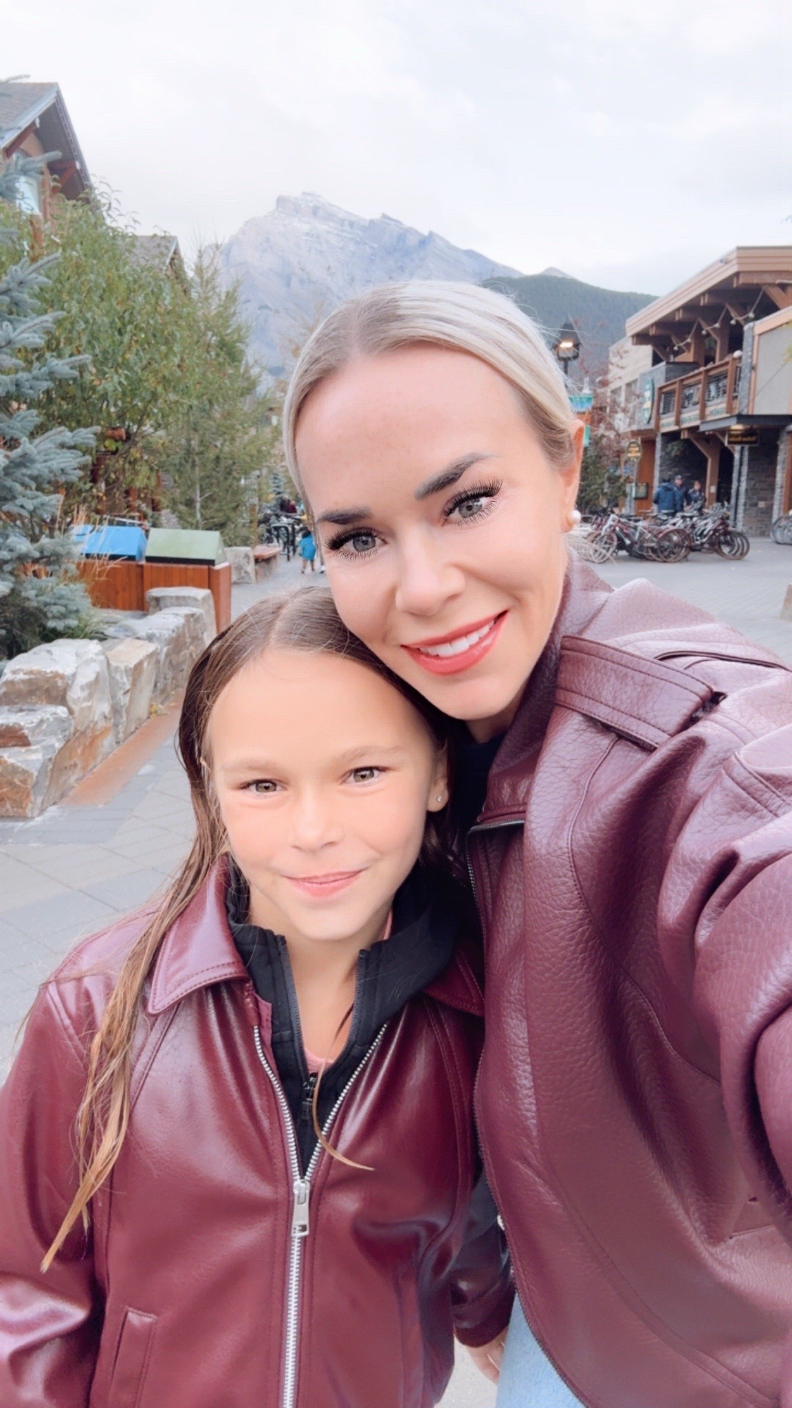 Twinning with my bestie in Banff. Love these faux leather jackets.

#LTKcanada #LTKfall #LTKtravel