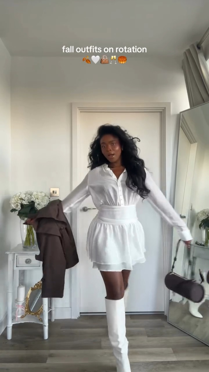 Autumn outfits in London fit for the Pinterest boards 🍂🤍👜 

#romanticizeyourlife #softblackgirl #autumninlondon #falloutfit #fall2025