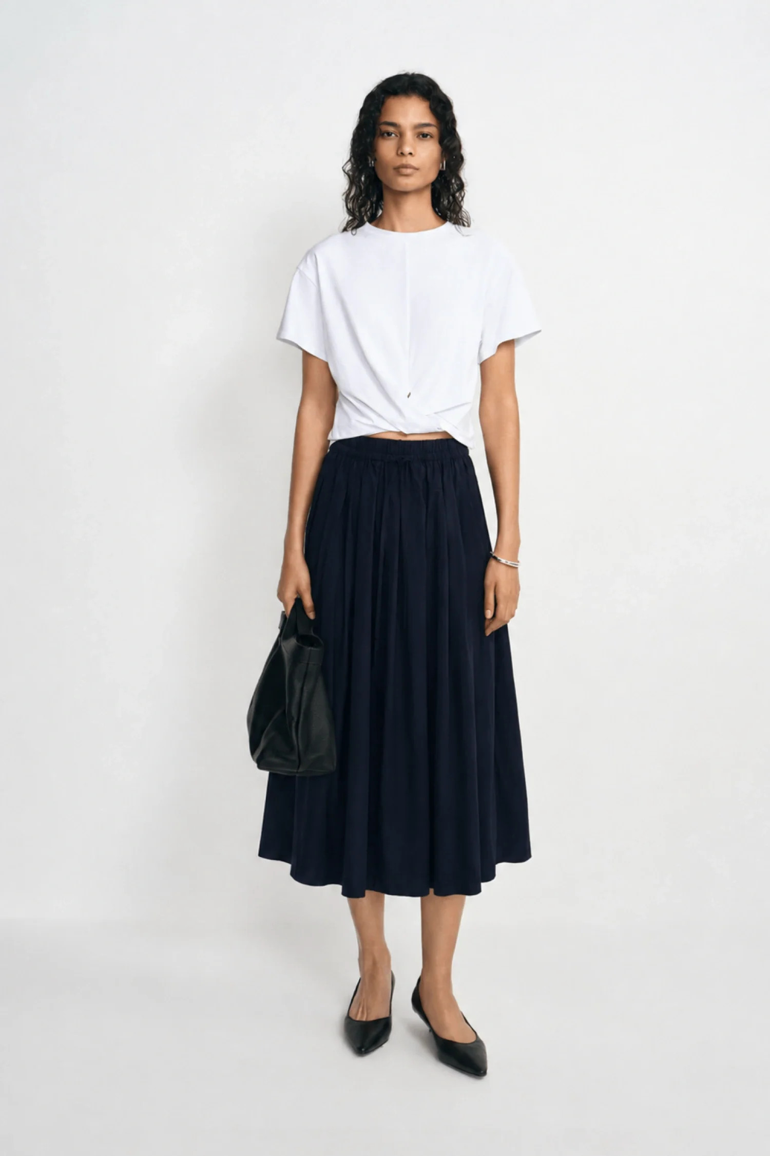 Panier Drawstring Waist Pleated Skirt in Navy | Cotton Midi | Casual Chic | Rue Sophie