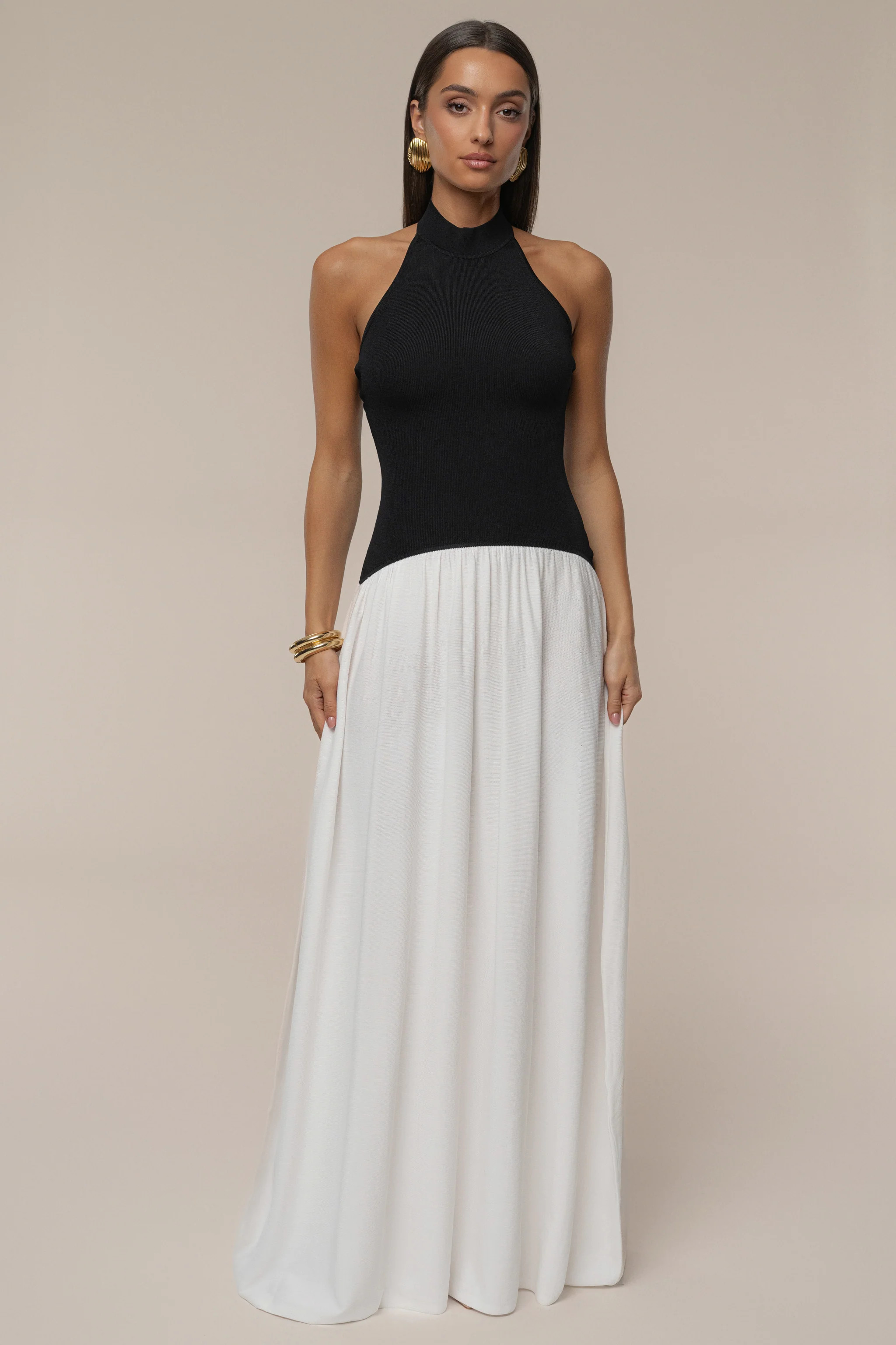 Black/Ivory Capri Contrast Maxi Dress | JLUXLABEL