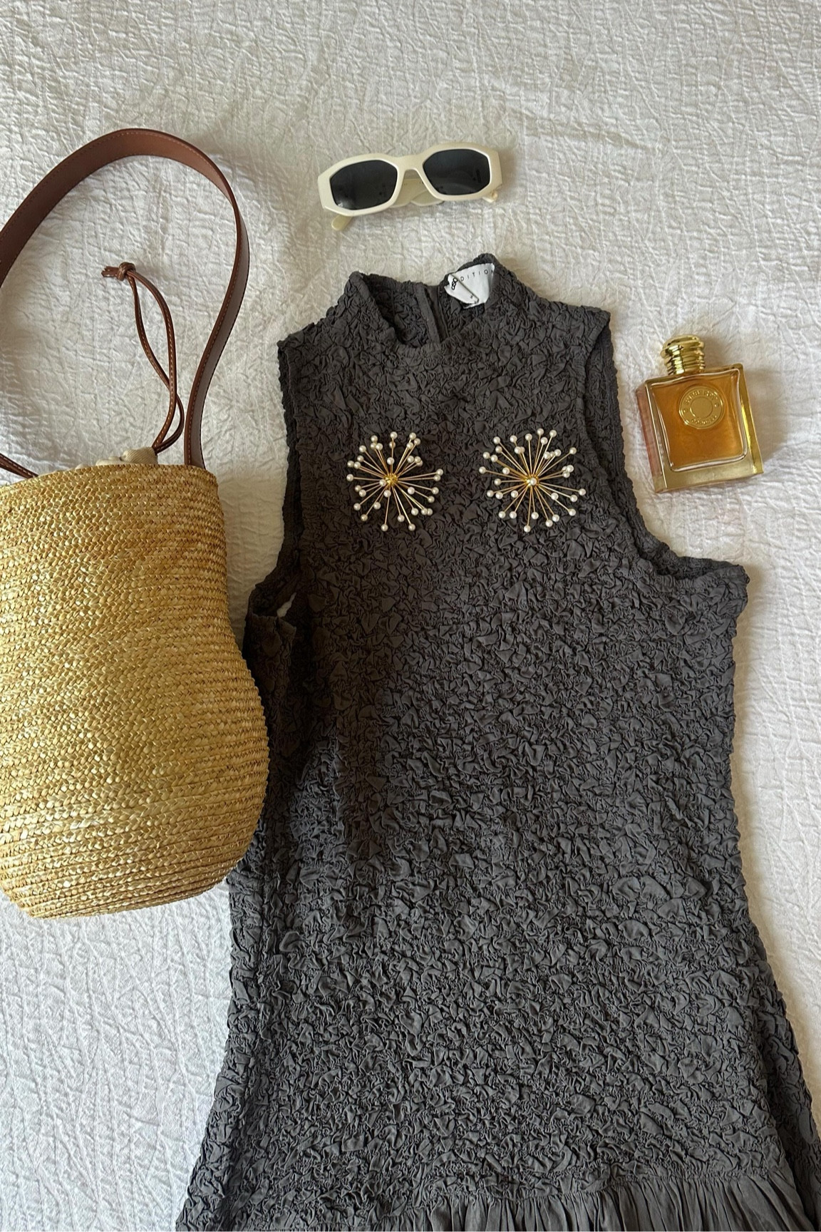 GRWM @essencefest outfit Day 3 🥰👐🏾

Let’s make it casual but chic of course! I’m in love with this dress and the open back detail, perfect for the New Orleans heat while still serving looks. 

Hair: @bellasophiastyles 

Shop all my looks on @shop.ltk link in my bio #liketkit #shopltk 

#grwm #getreadywithme #outfitinspo #essencefest #essencegu #styleblogger #ootd #ootdstyle #styleinspo #braids #blackhair #blackhairstyles #braidsgang #voiceofhair #nola #neworleans #fashionblogger #hairmodel #tphbytaraji

#LTKStyleTip