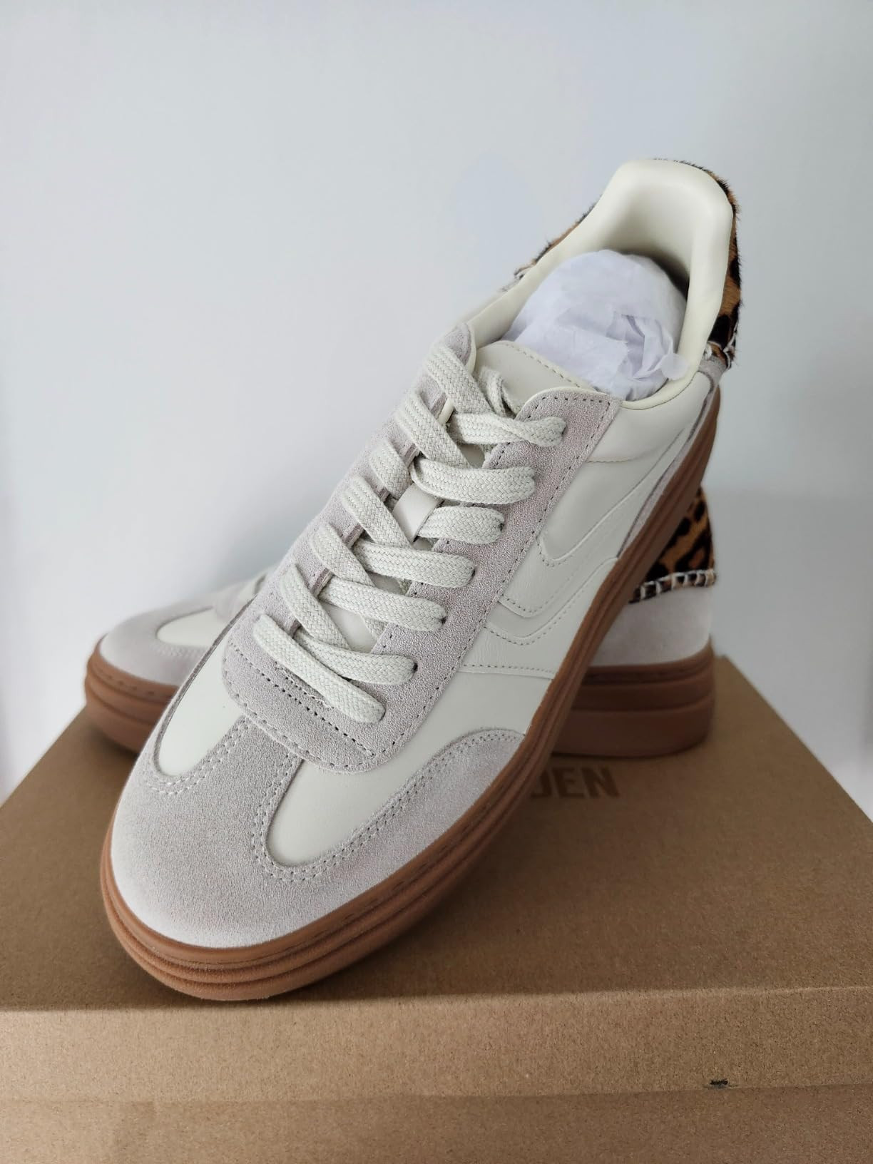 Steve Madden Women's Dodge Sneaker | Amazon (US)